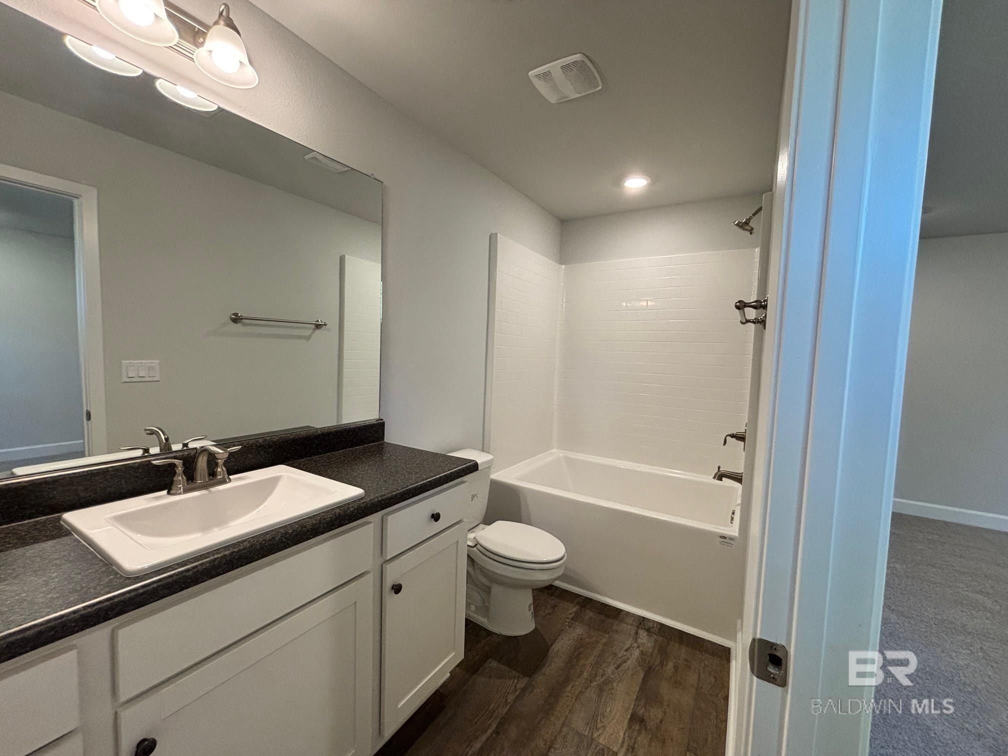 72 Summer Oaks Drive. Daphne, AL 36526