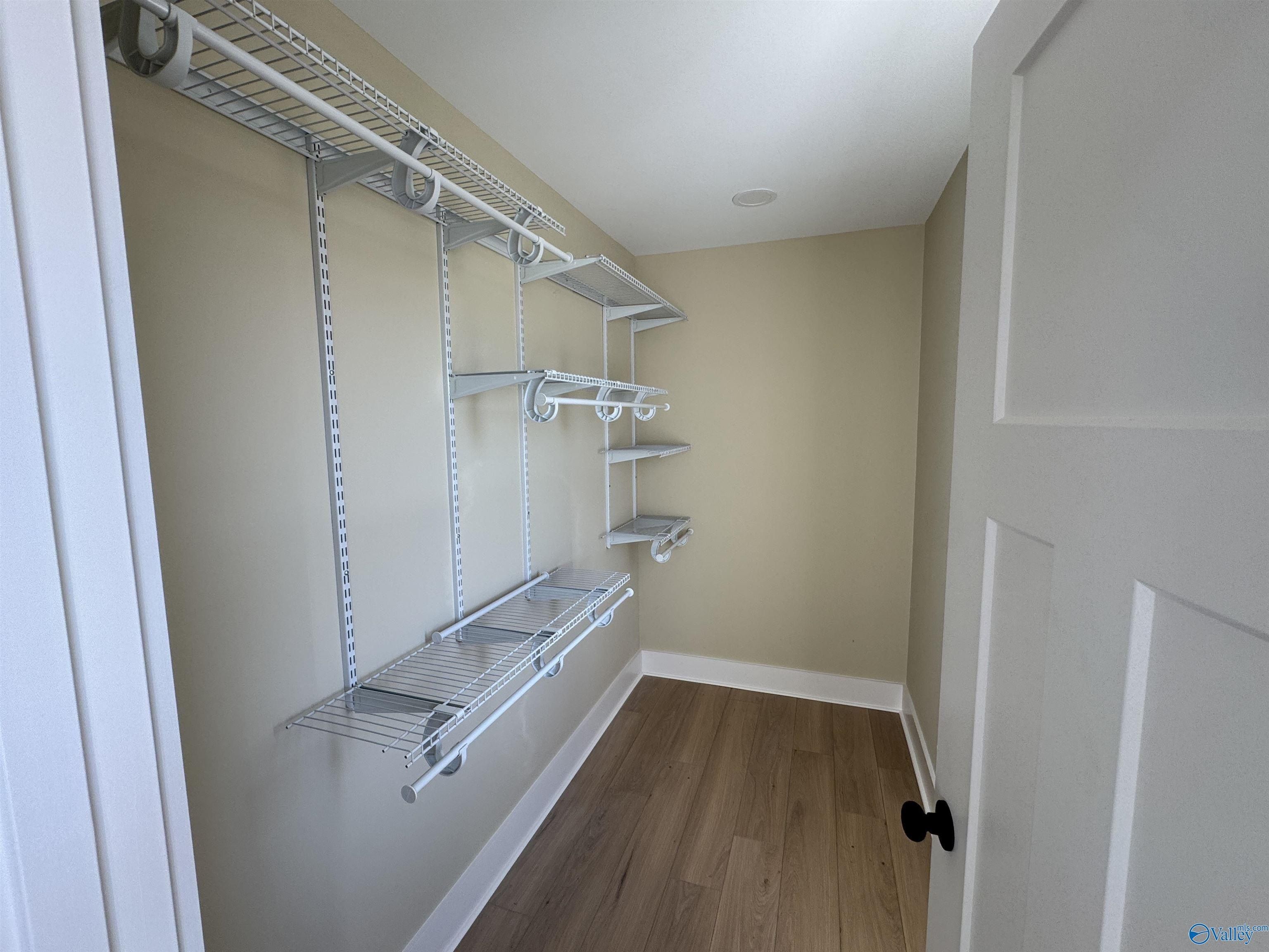 103 Krimson Circle. Albertville, AL 35951