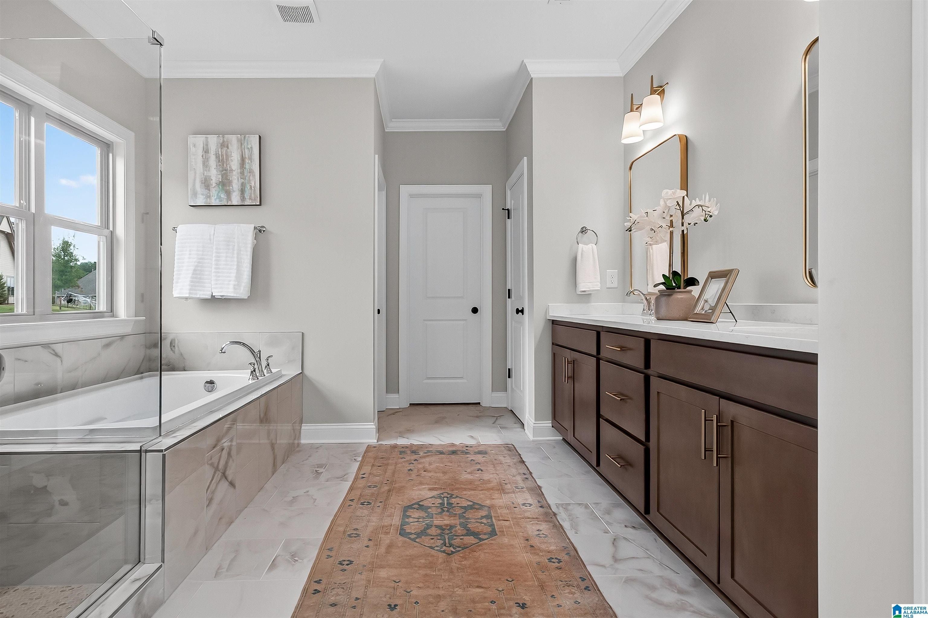 3448 Blackridge Circle. Hoover, AL 35244