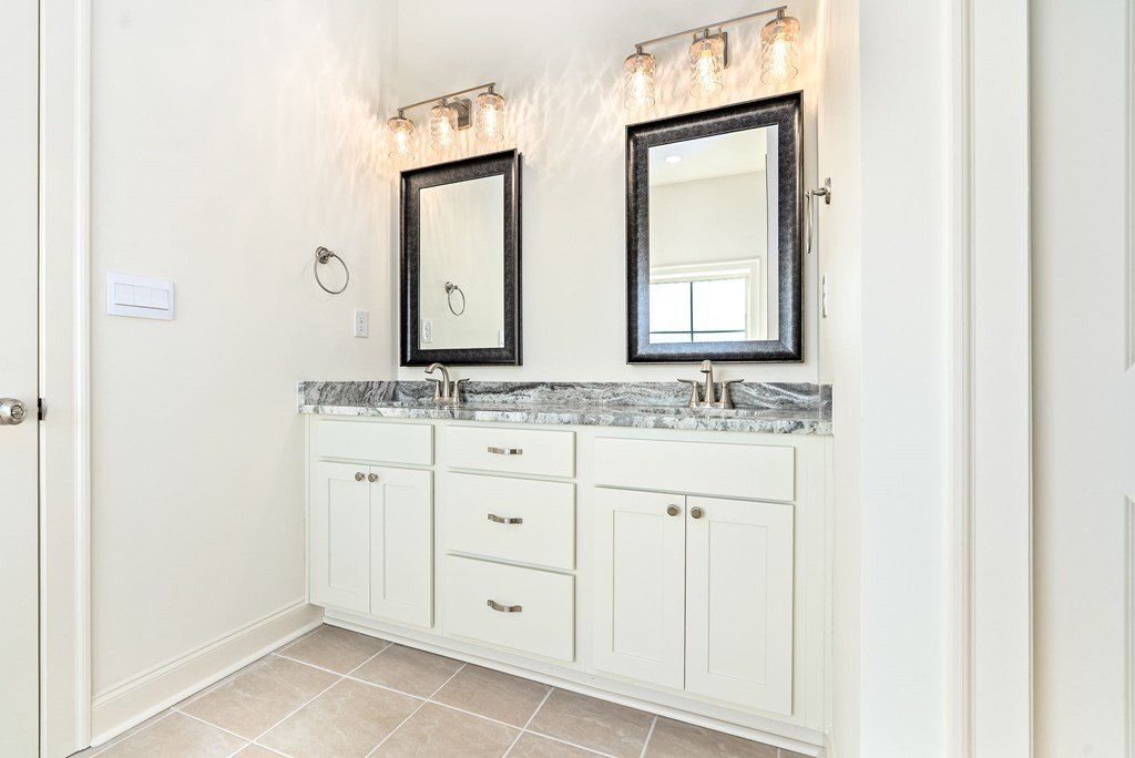 203 Alonsa Drive. Enterprise, AL 36330