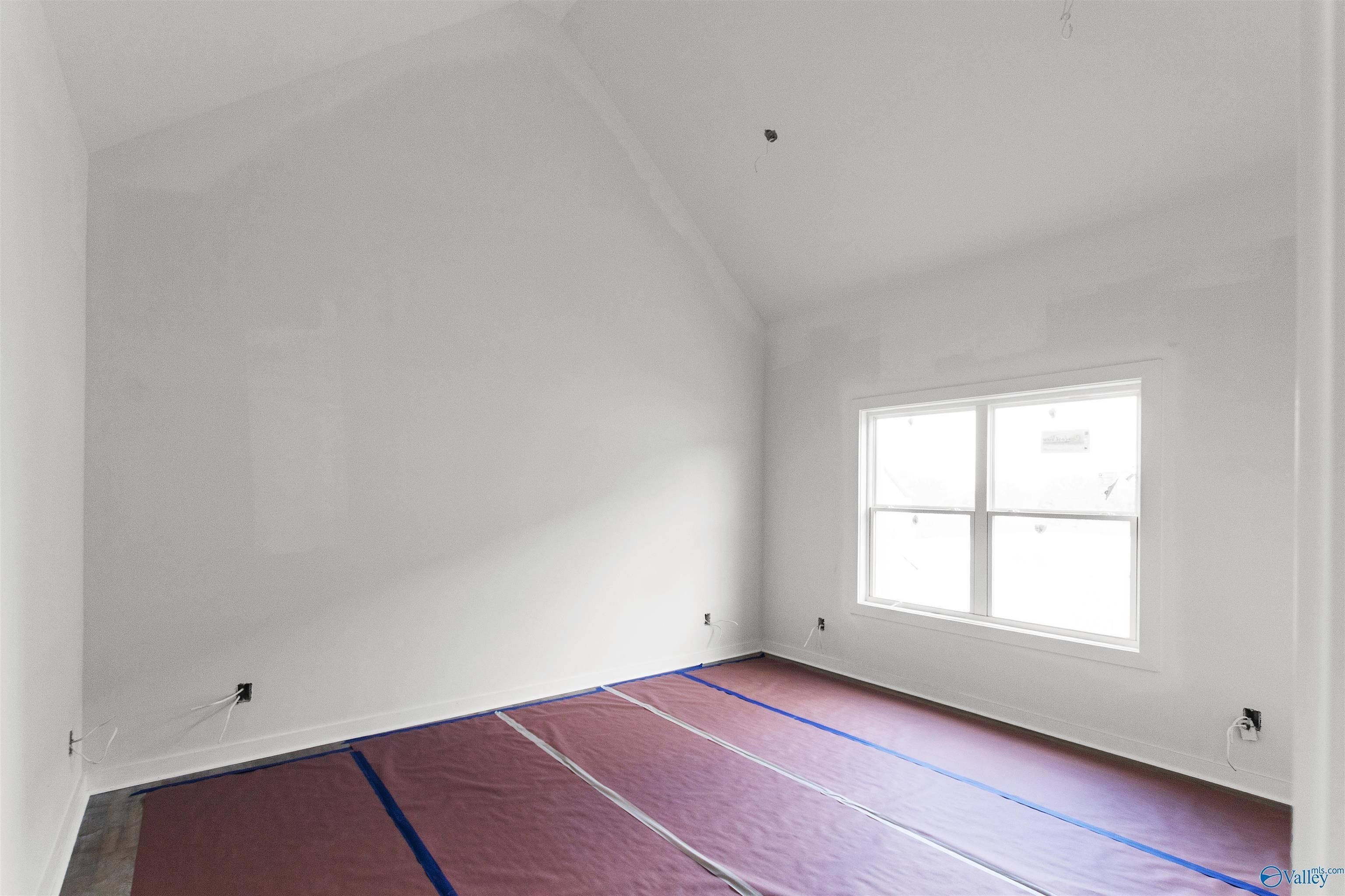 353 Krimson Circle. Albertville, AL 35951