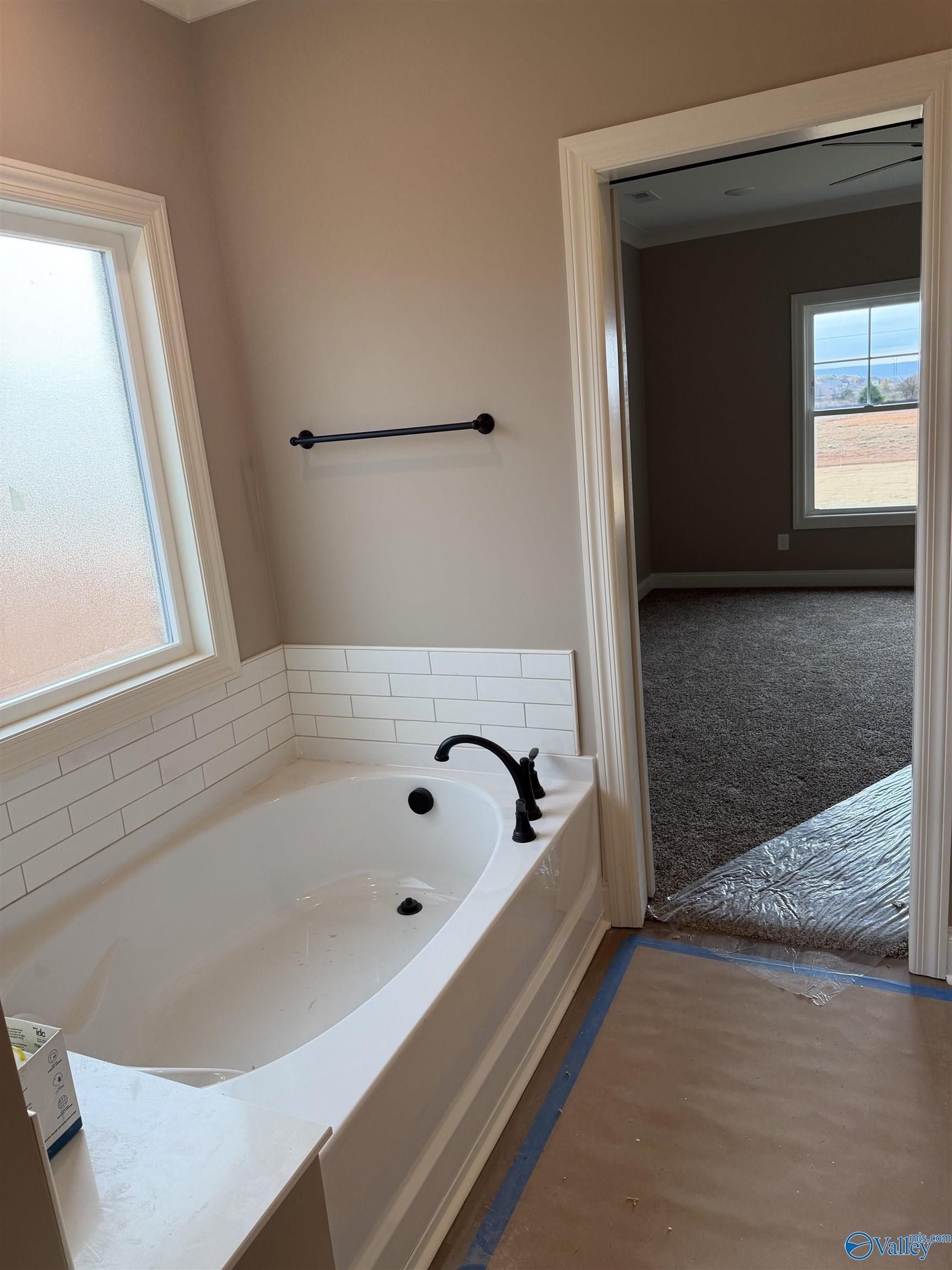 302 Plant View Drive. Meridianville, AL 35759