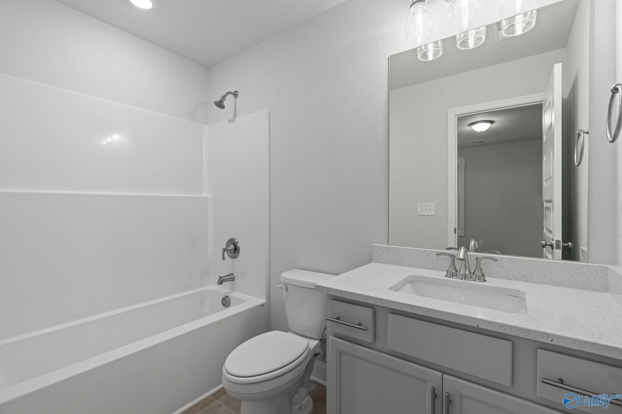 126 Ranna Drive. Huntsville, AL 35811