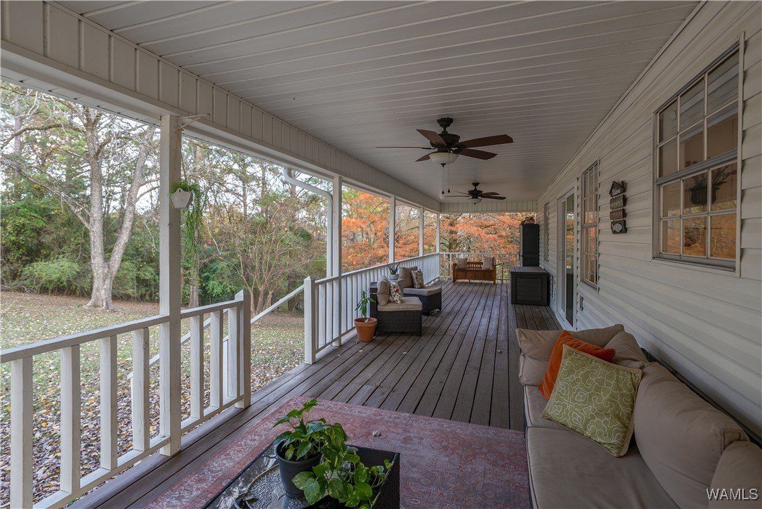 11217 Breeze Drive. Northport, AL 35475