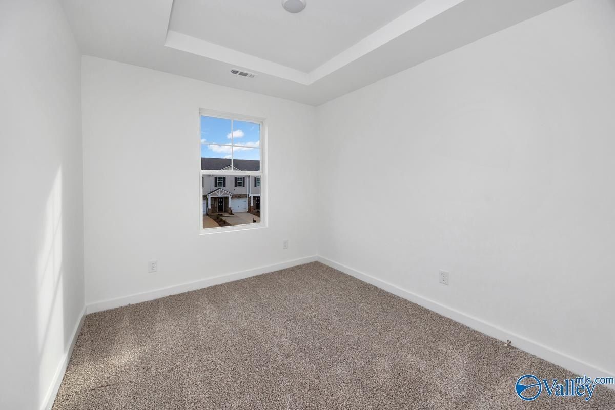 7574 Discovery Point Drive. Huntsville, AL 35806