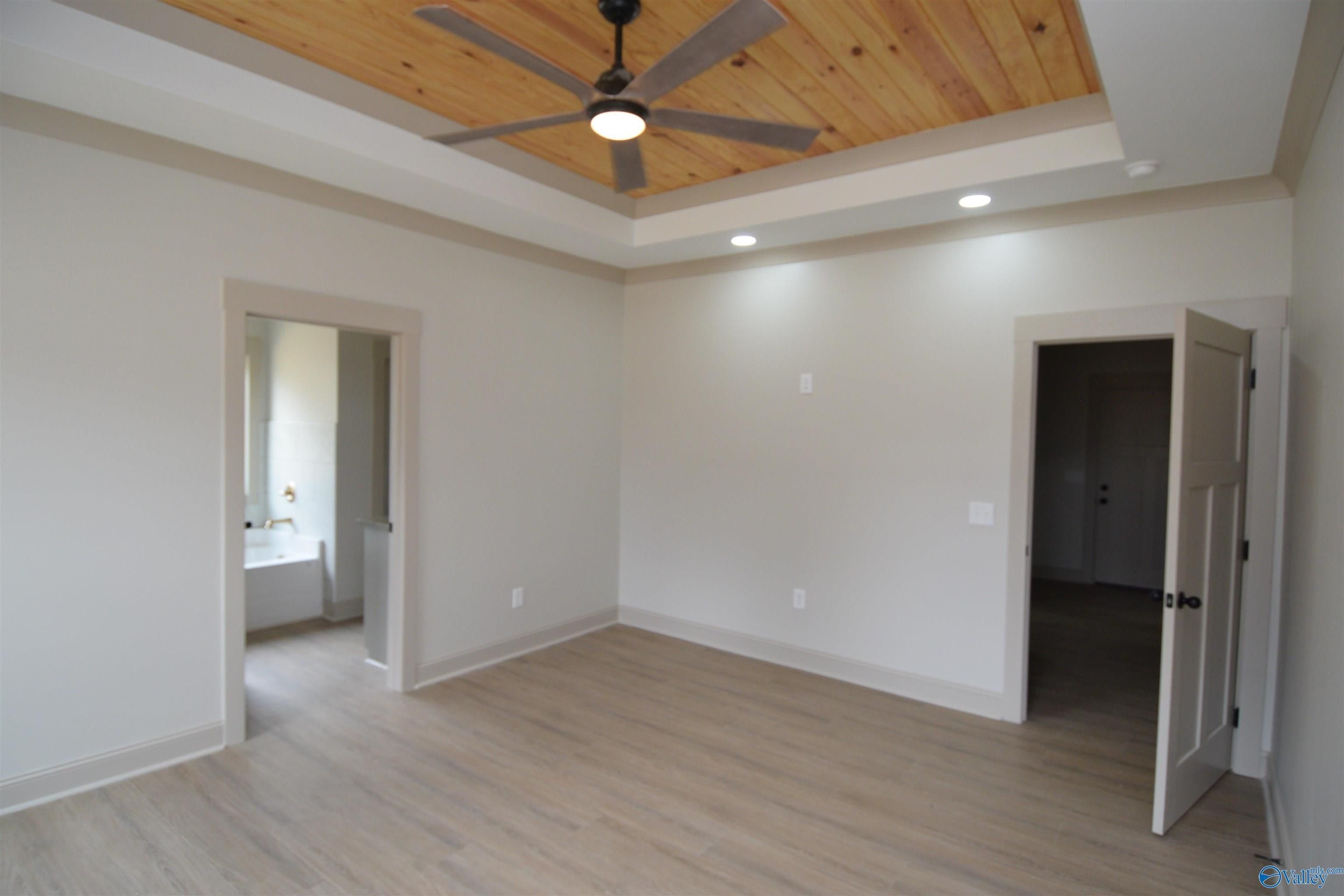 80 Shelby Drive. Grant, AL 35747