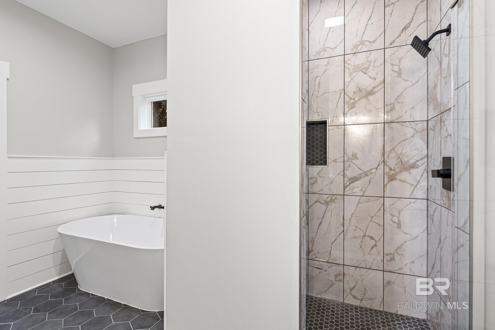 10241 Deer Creek Drive East. Theodore, AL 36582