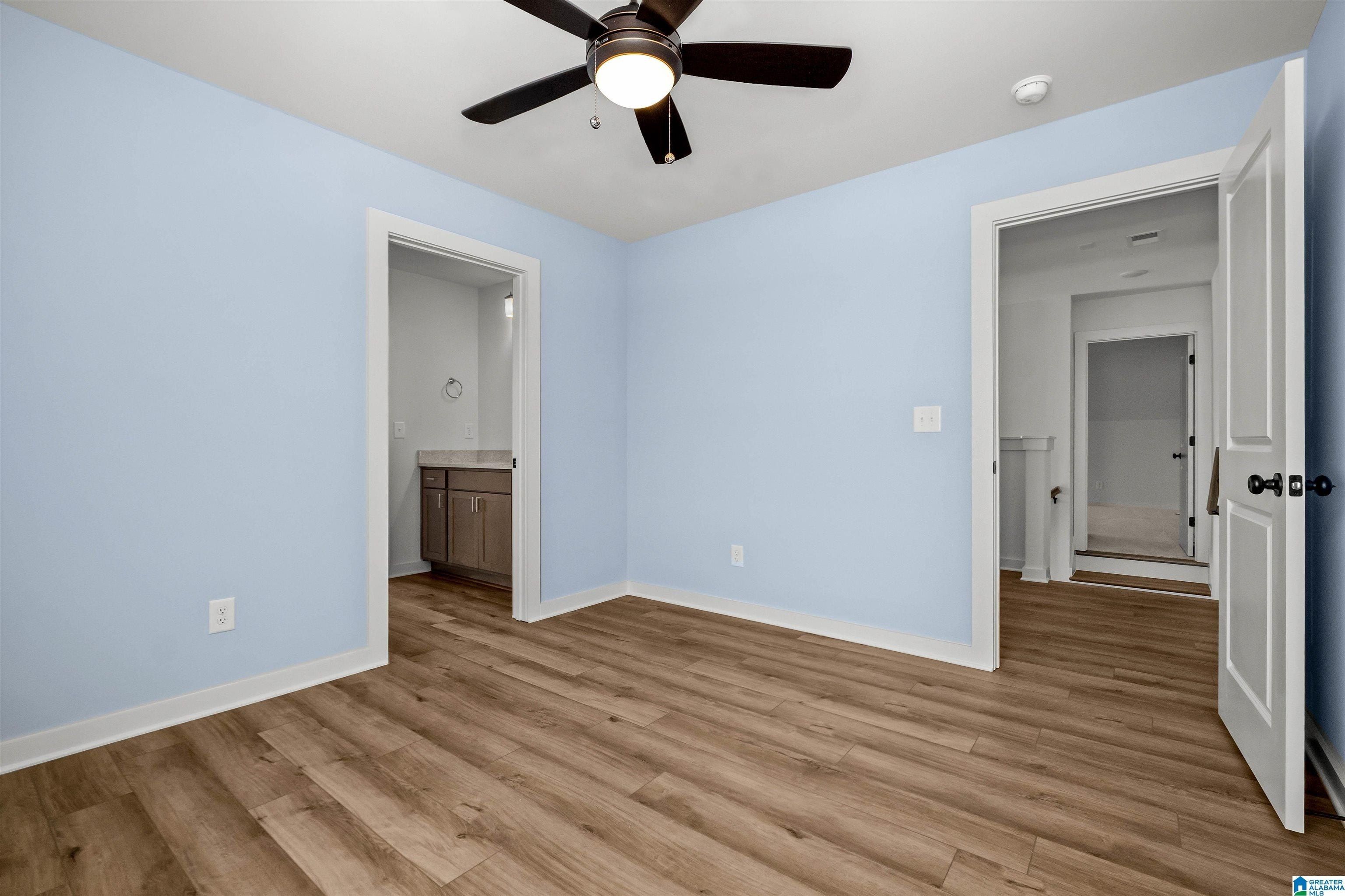 6079 Richmond Drive. Hueytown, AL 35023