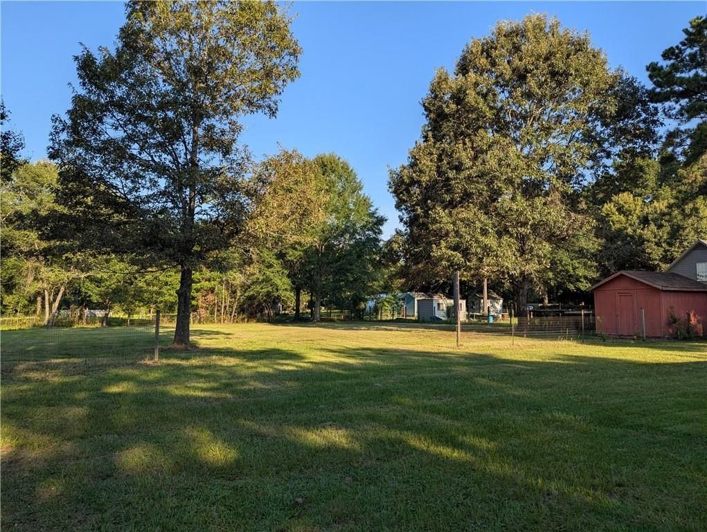 7905 Auble Moody Road. Wilmer, AL 36587