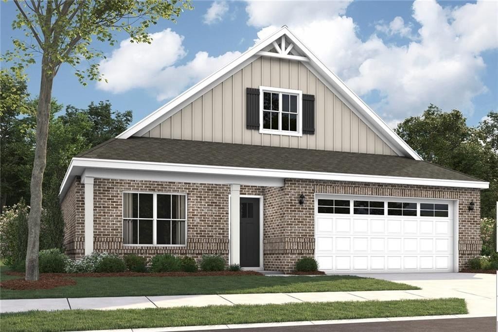 1820 Hidden Lakes Drive. Opelika, AL 36801