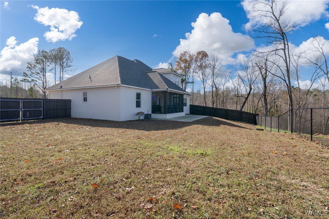 11845 Meadowview Drive. Northport, AL 35475