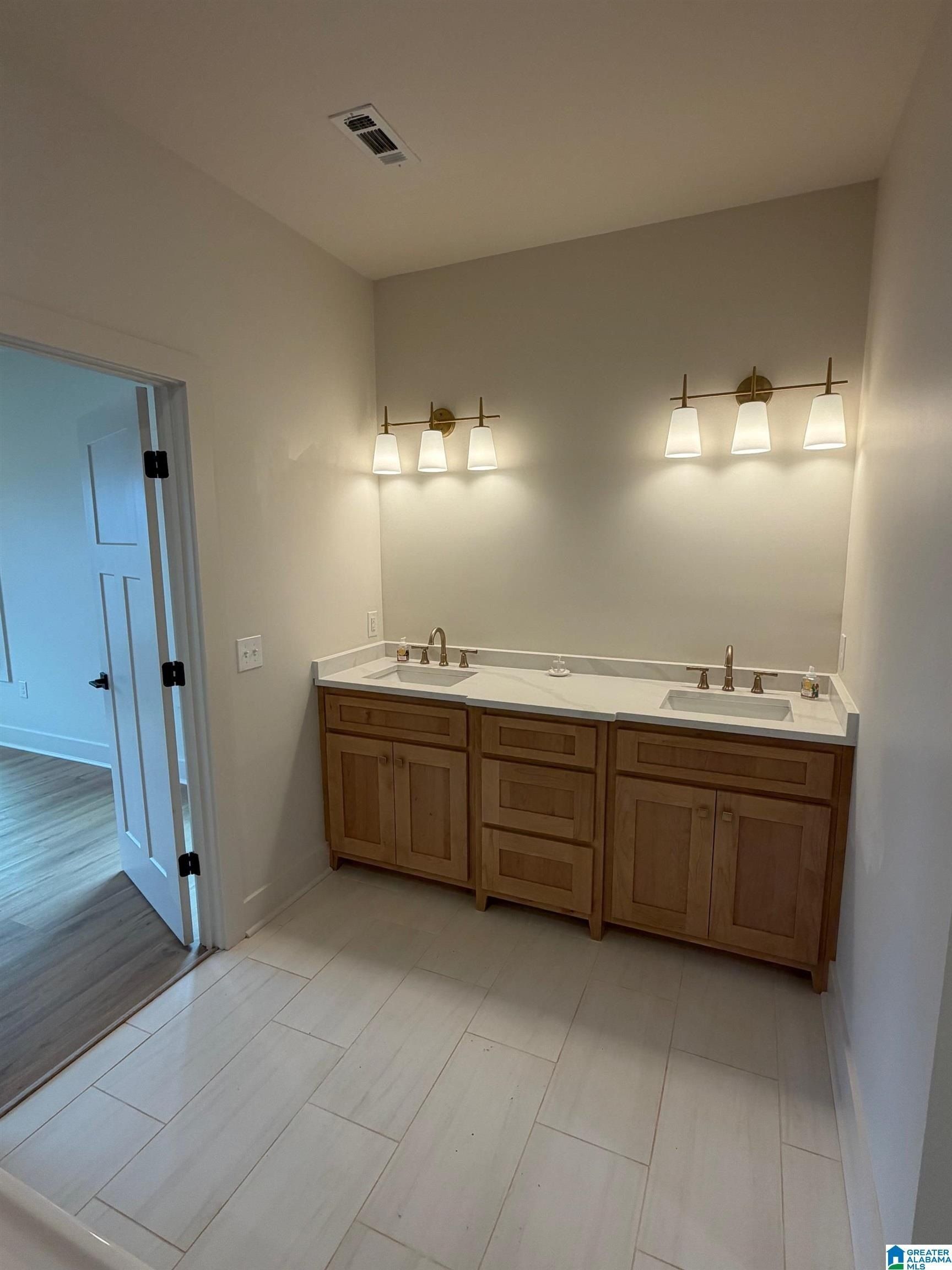 170 Swagg Cove Road. Wedowee, AL 36278