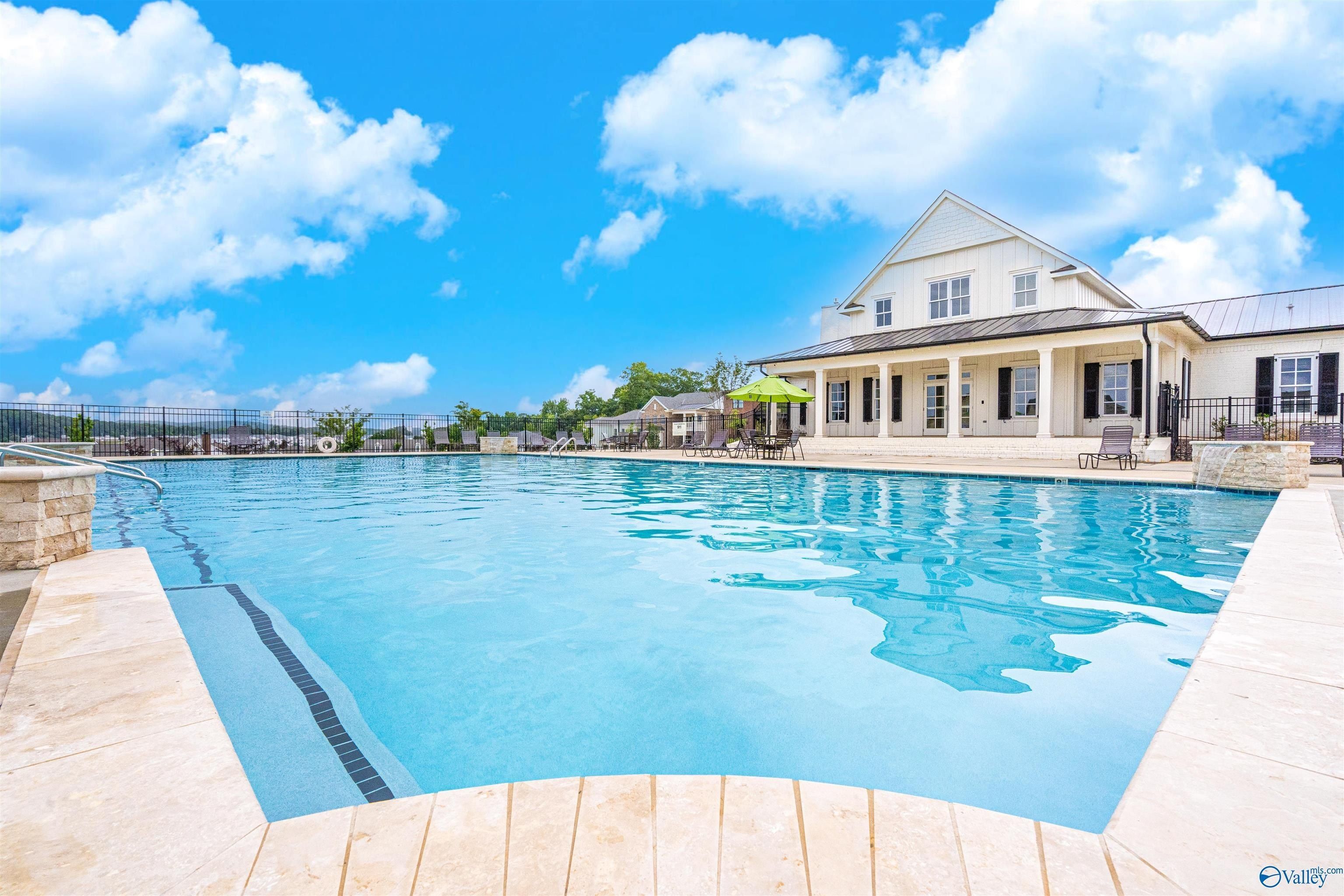 113 Iberville Street. Madison, AL 35758