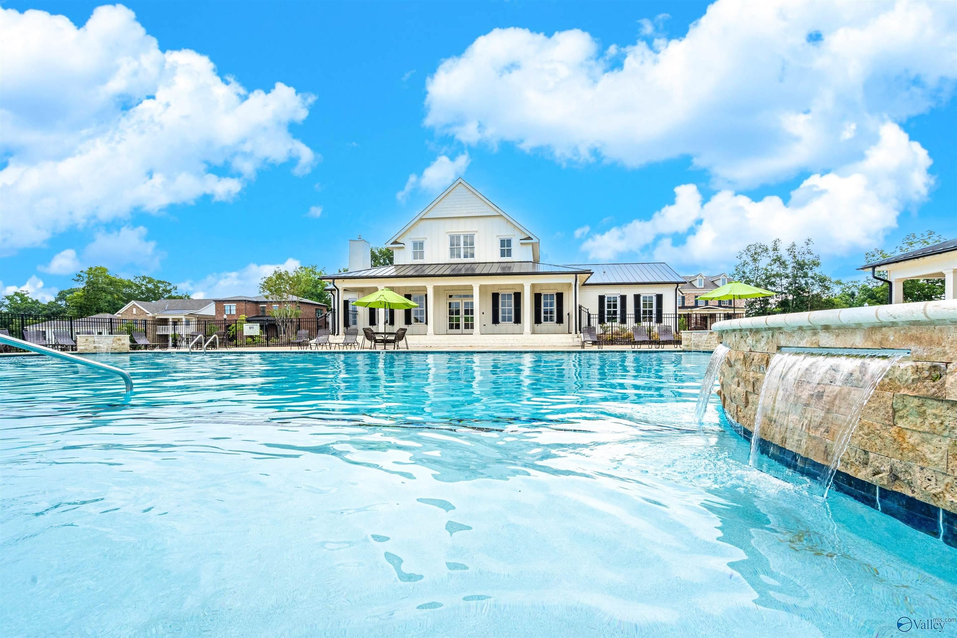 105 Iberville Street. Madison, AL 35758