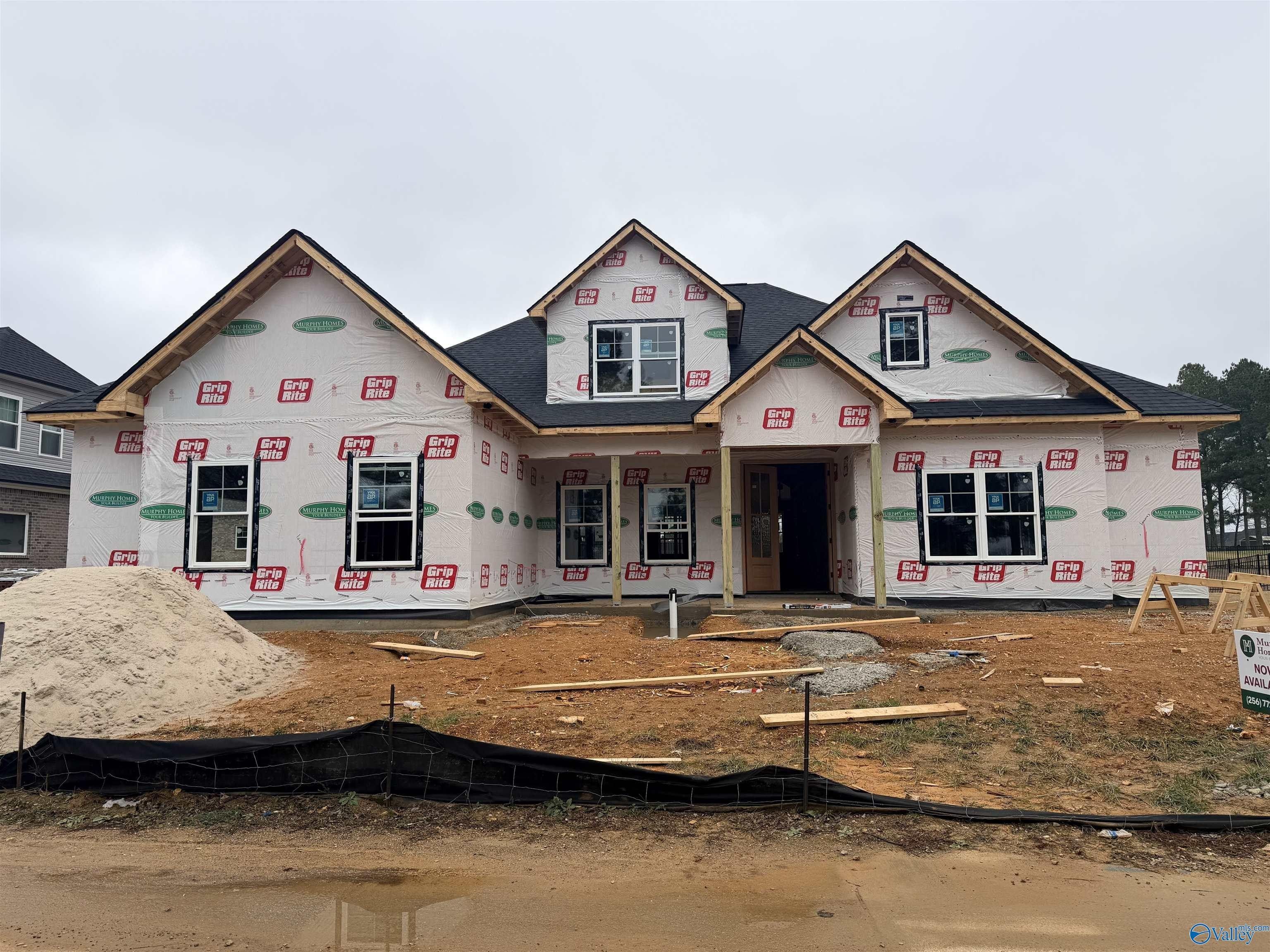 22471 Players Lane. Athens, AL 35613