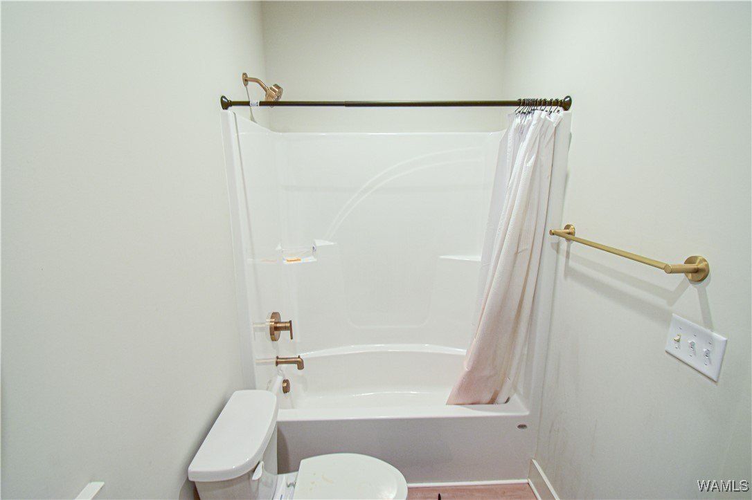 9652 Crete Circle. Tuscaloosa, AL 35406