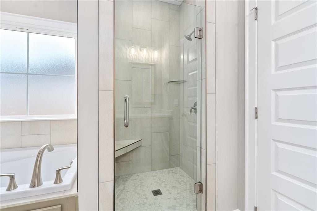 2604 Cherington Drive. Auburn, AL 36832