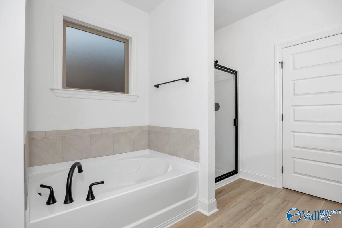 17680 Cabernet Street. Athens, AL 35613