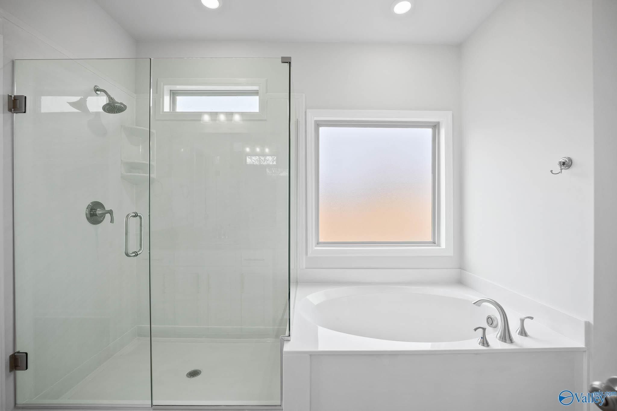 17359 Chelsea Street. Athens, AL 35611