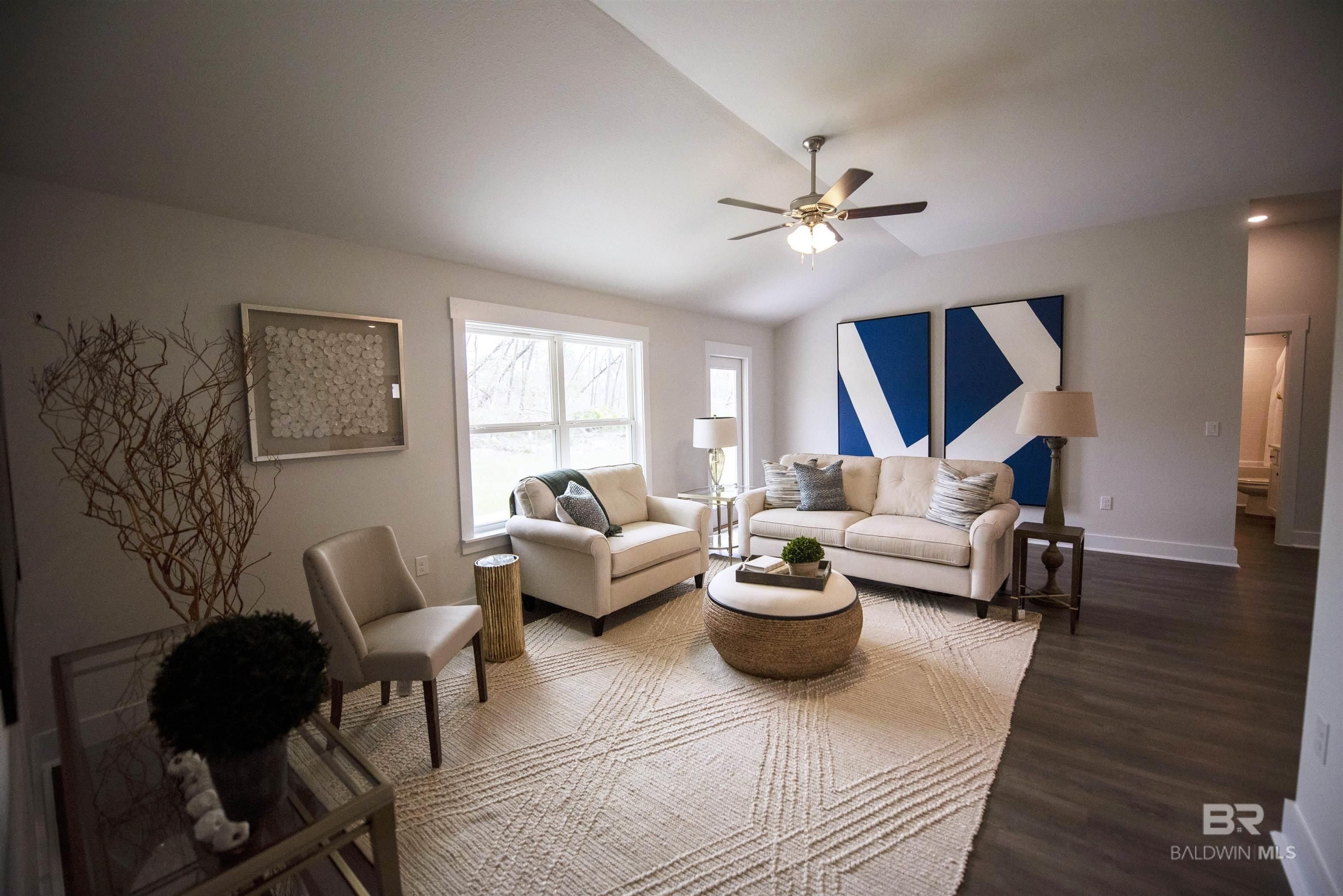 1523 Colony Parke Drive. Gulf Shores, AL 36542