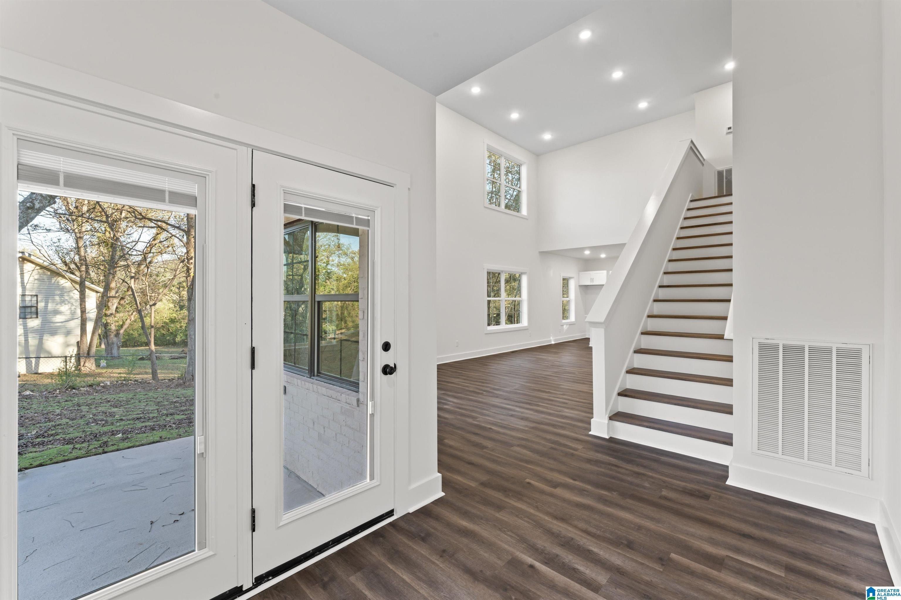 421 Alabama Boulevard. Trussville, AL 35173