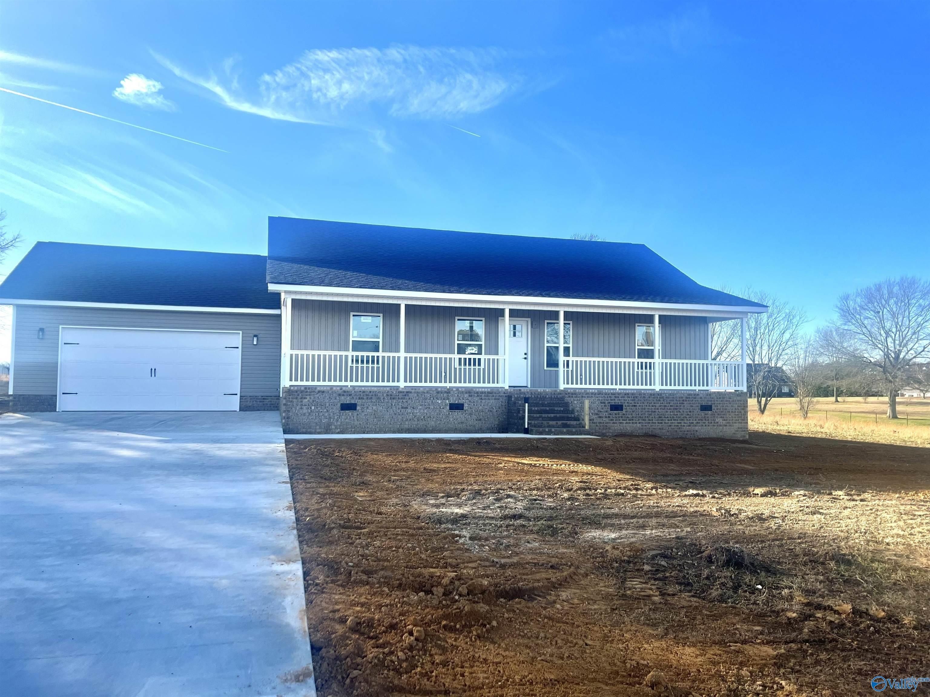 433 Bluff Road. Section, AL 35771