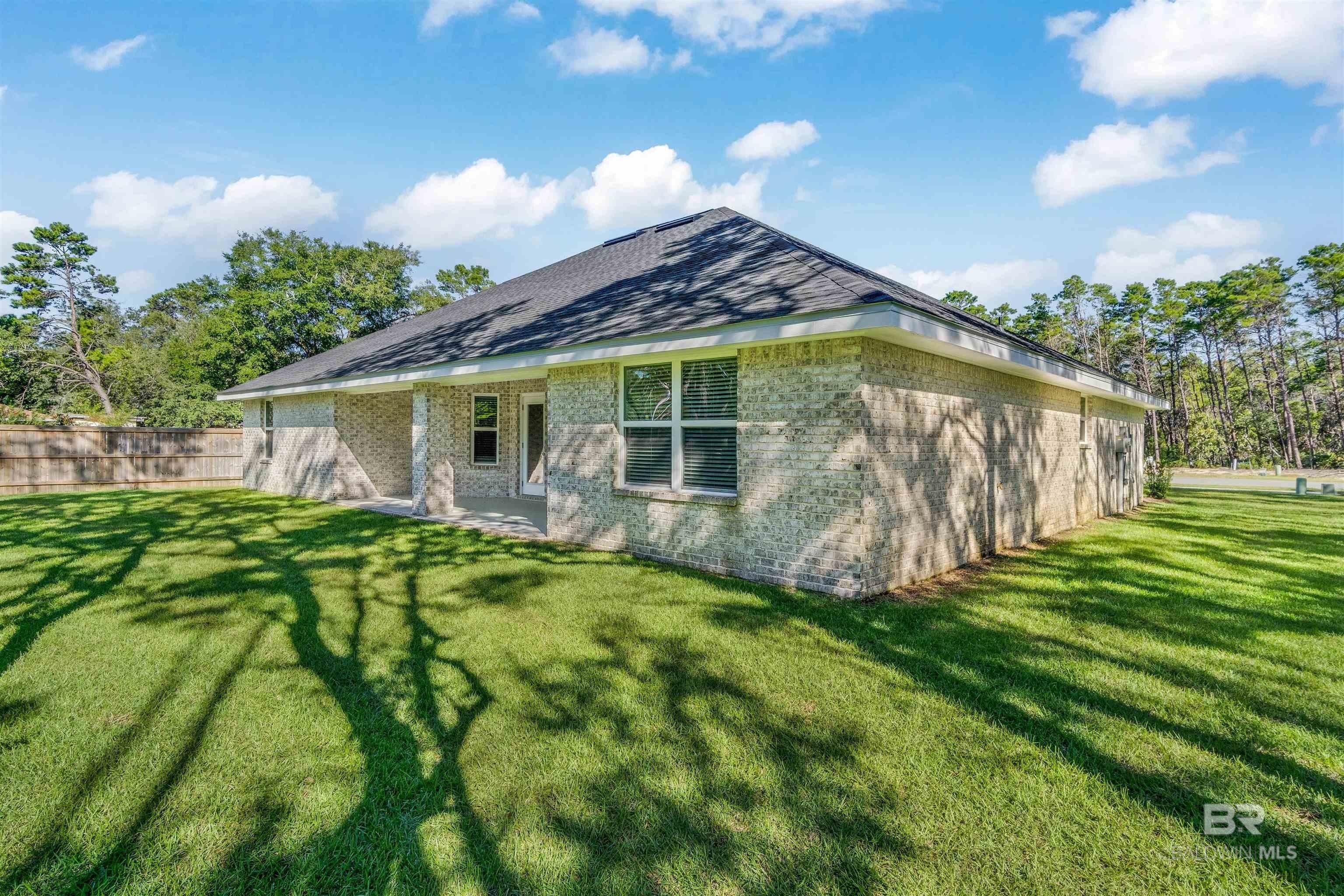 1697 Colony Parke Drive. Gulf Shores, AL 36542