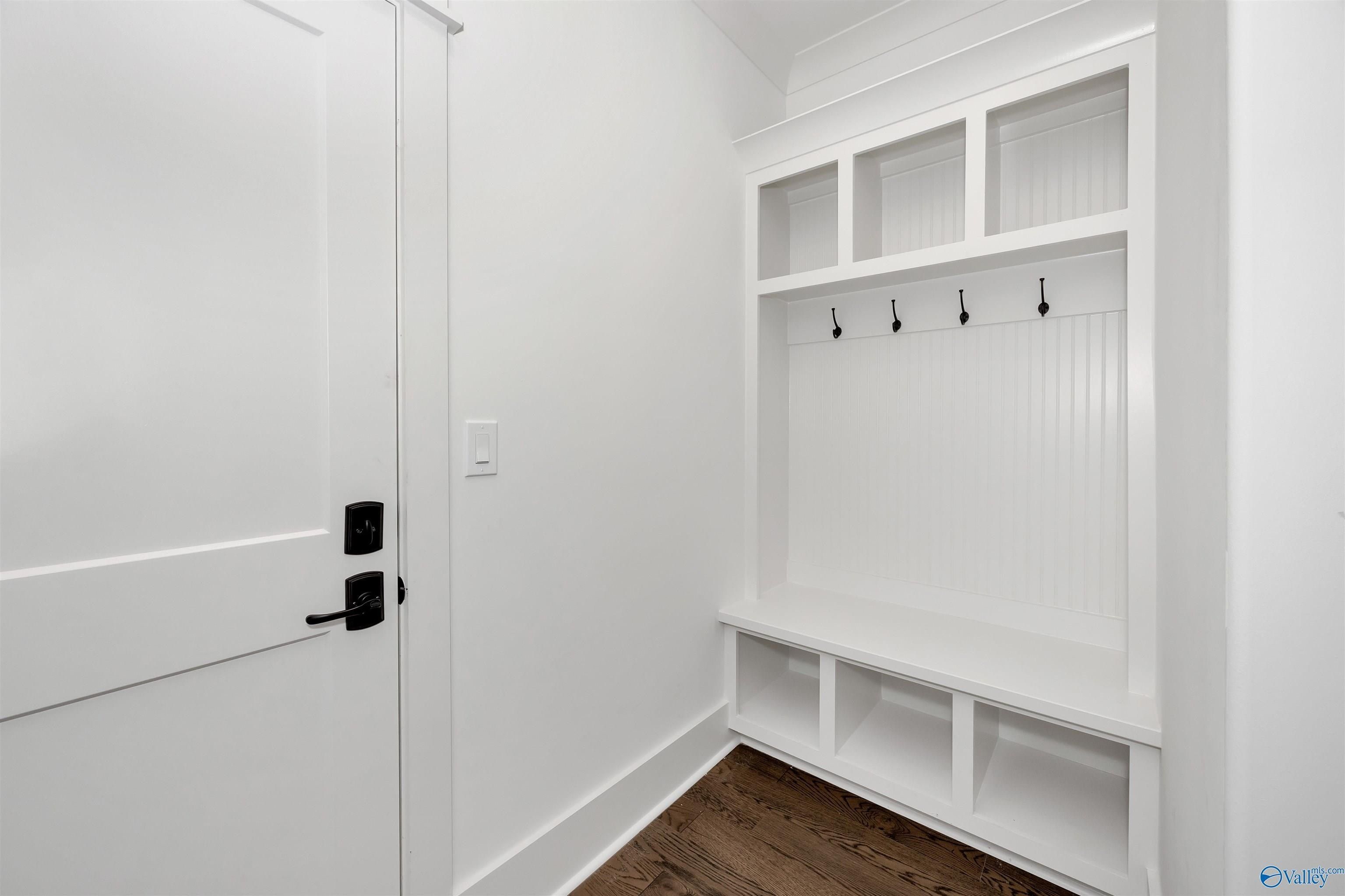 49 Ridge Bluff Circle. Huntsville, AL 35803