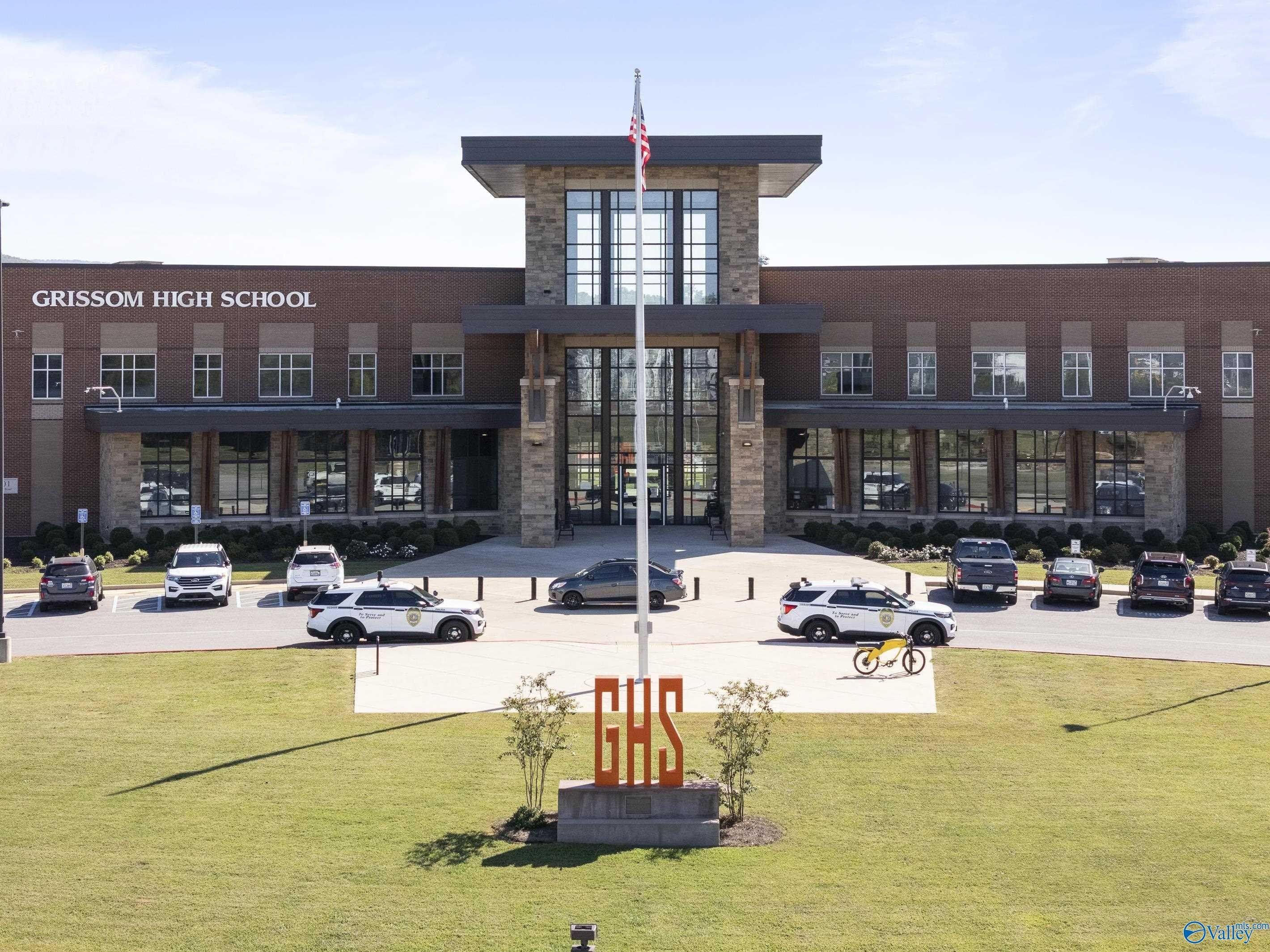 1217 Vouri Circle. Huntsville, AL 35803