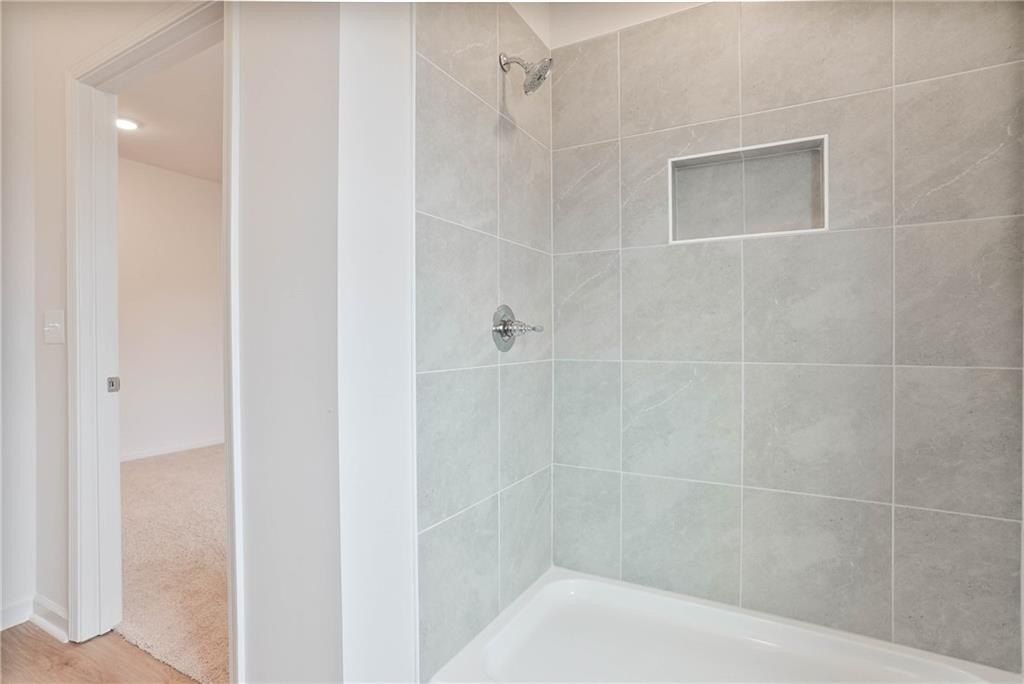 1063 Forest Lane. Opelika, AL 36801