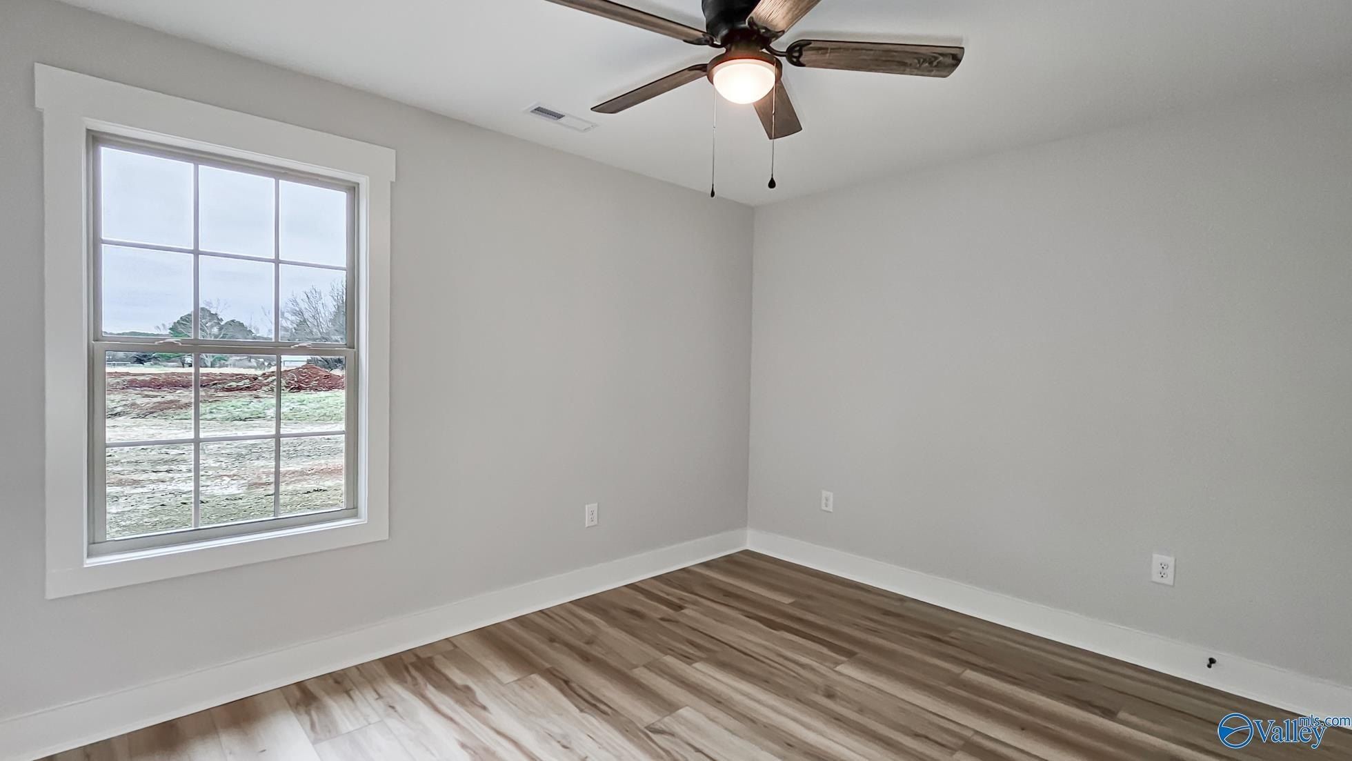 25185 Guthrie Road. Elkmont, AL 35620