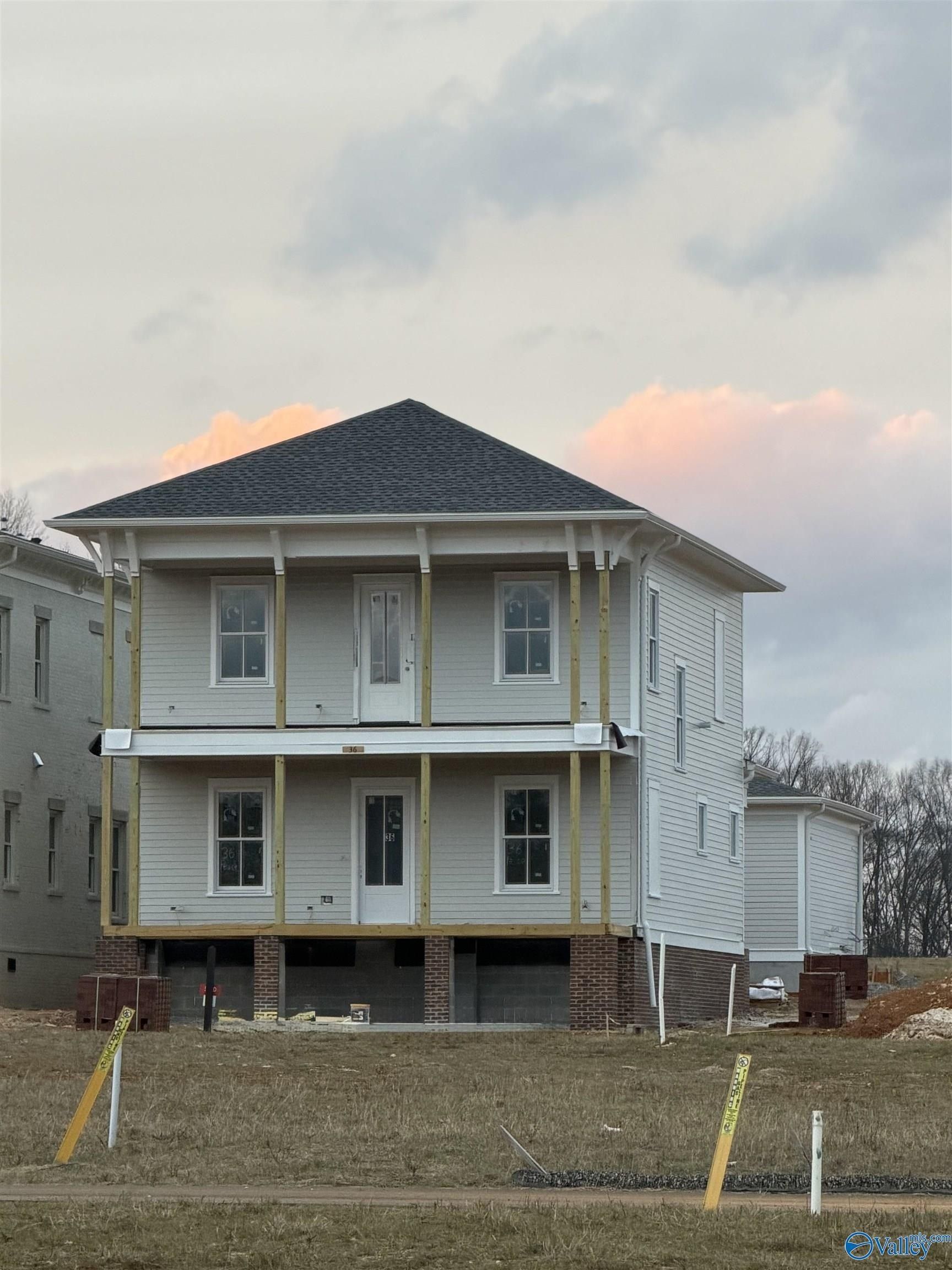 36 Peace Street Nw. Huntsville, AL 35806