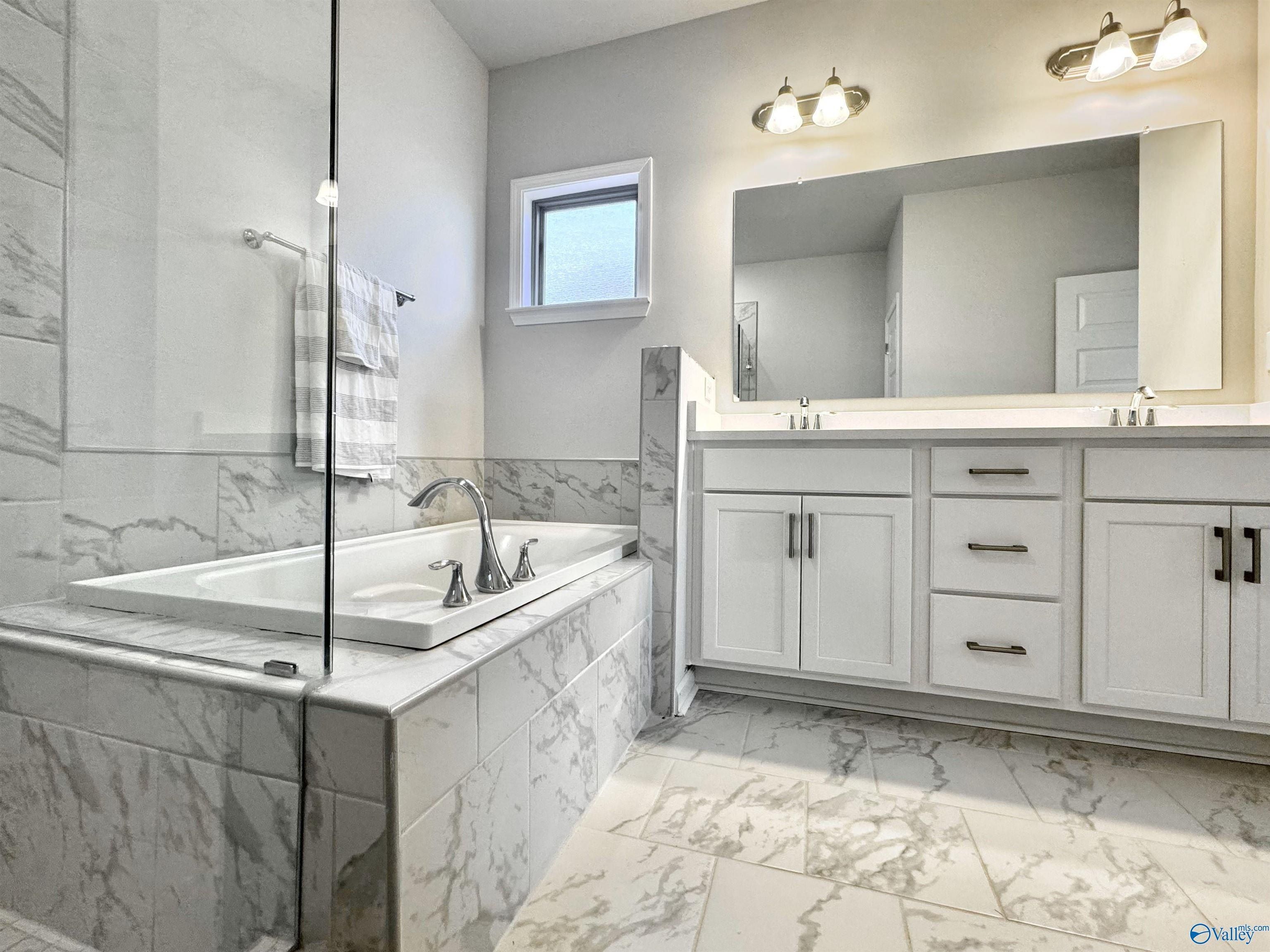 4612 Hampton Glen Circle. Owens Cross Roads, AL 35763