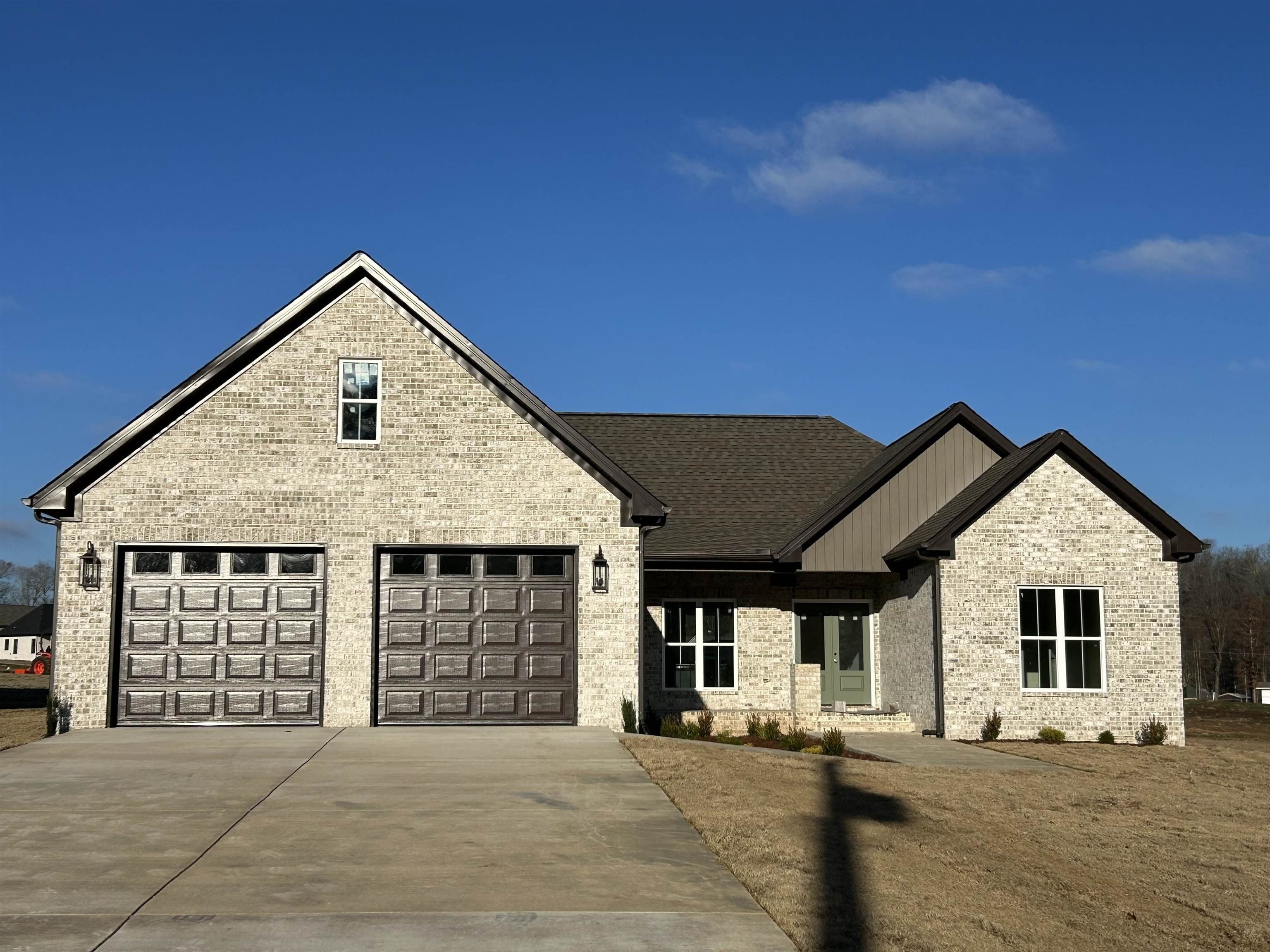 451 Co Rd 322. Florence, AL 35634