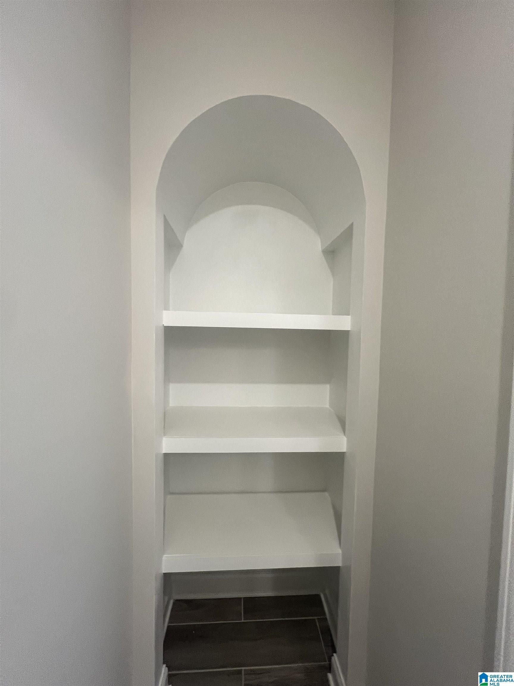 1234 Simms Ridge. Pelham, AL 35124