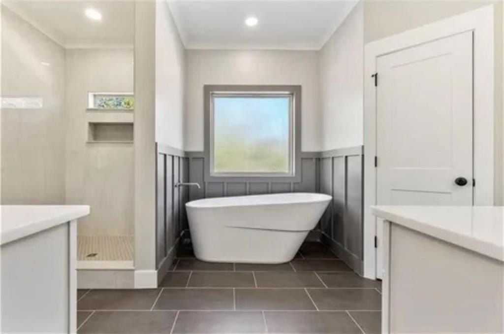 7032 Country Oaks Drive. Irvington, AL 36544