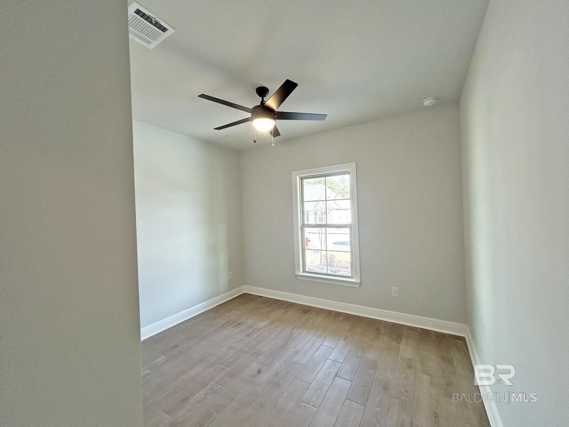 825 Sumter Loop. Foley, AL 36535