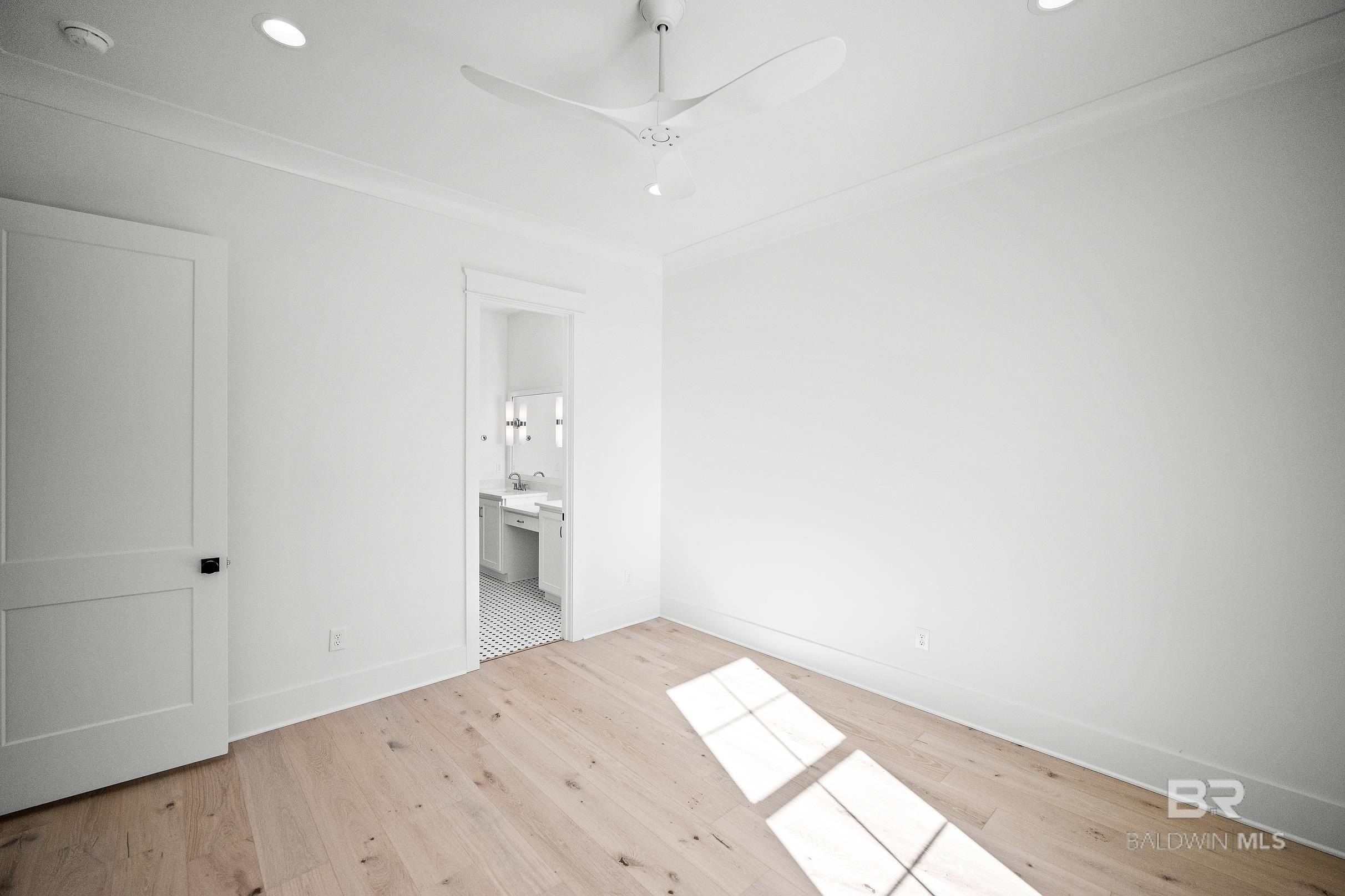 31184 Oak Drive. Orange Beach, AL 36561