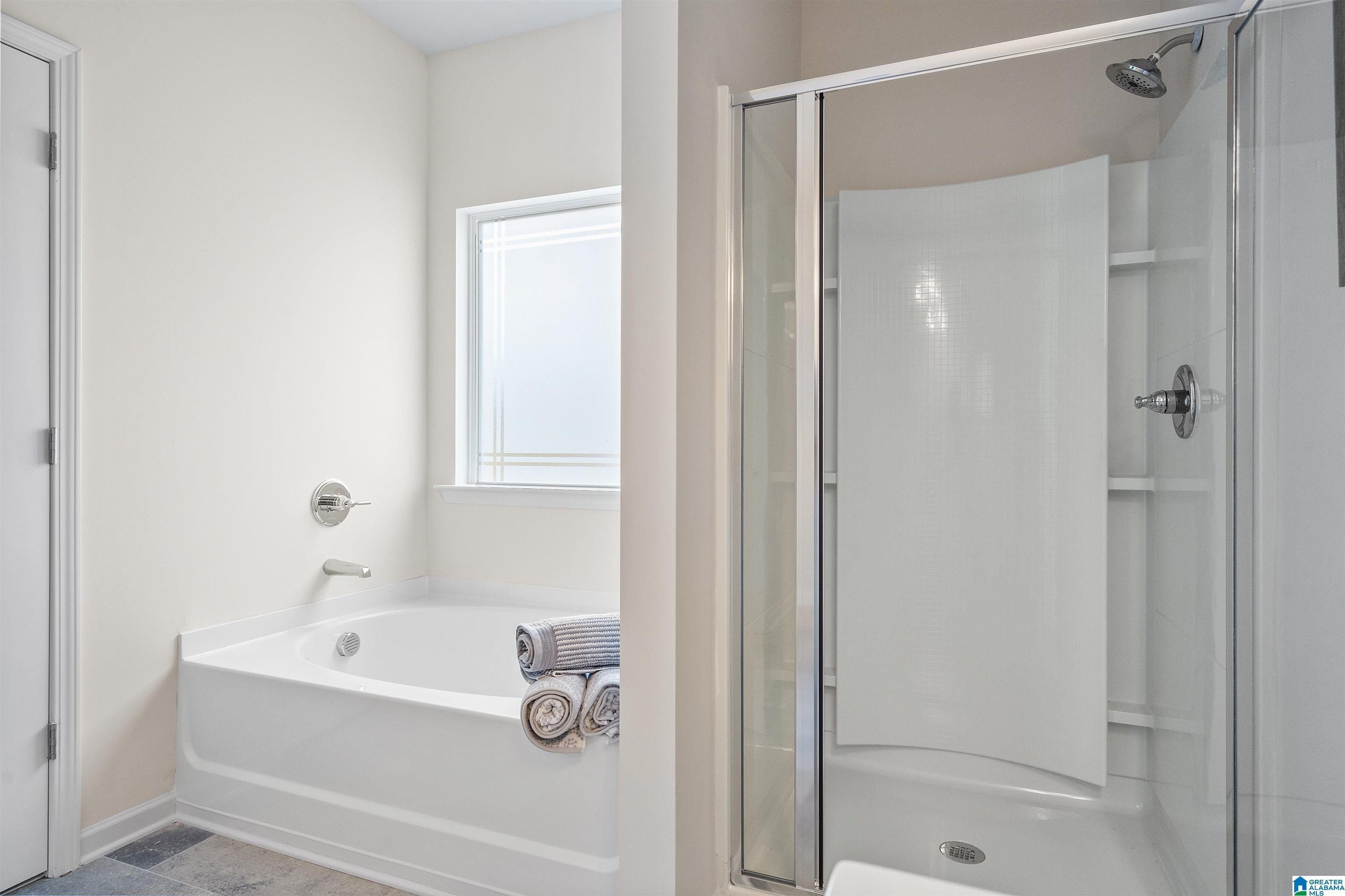 591 Pine Valley Trail. Columbiana, AL 35051