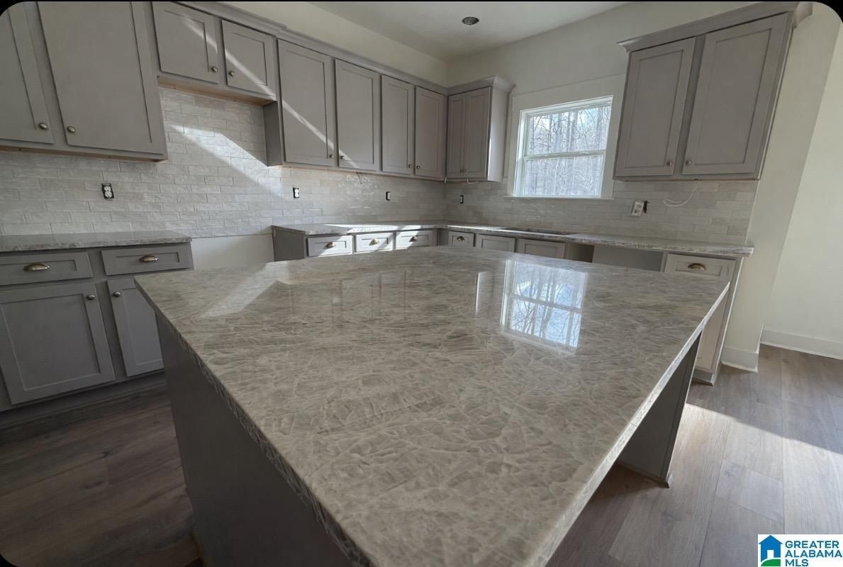 214 Briarwood Drive. Columbiana, AL 35051