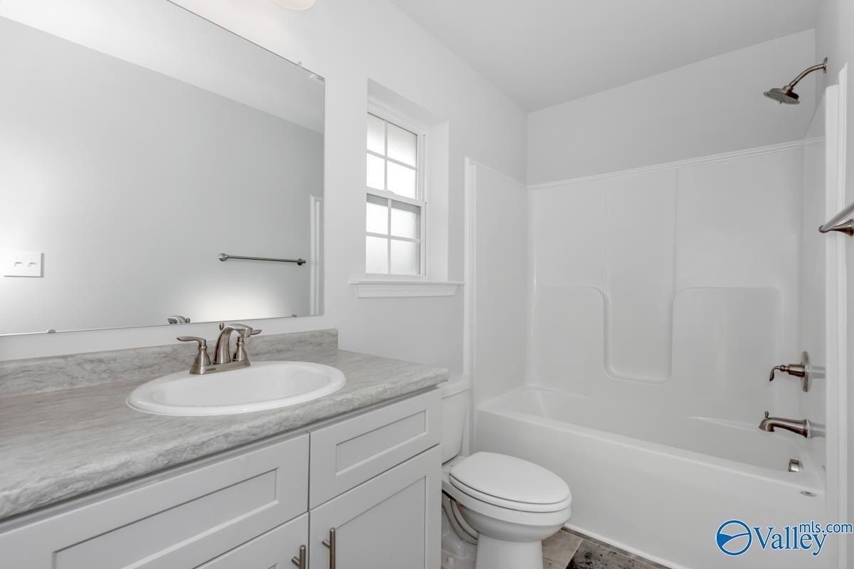 28906 Nature Trail Drive. Harvest, AL 35749