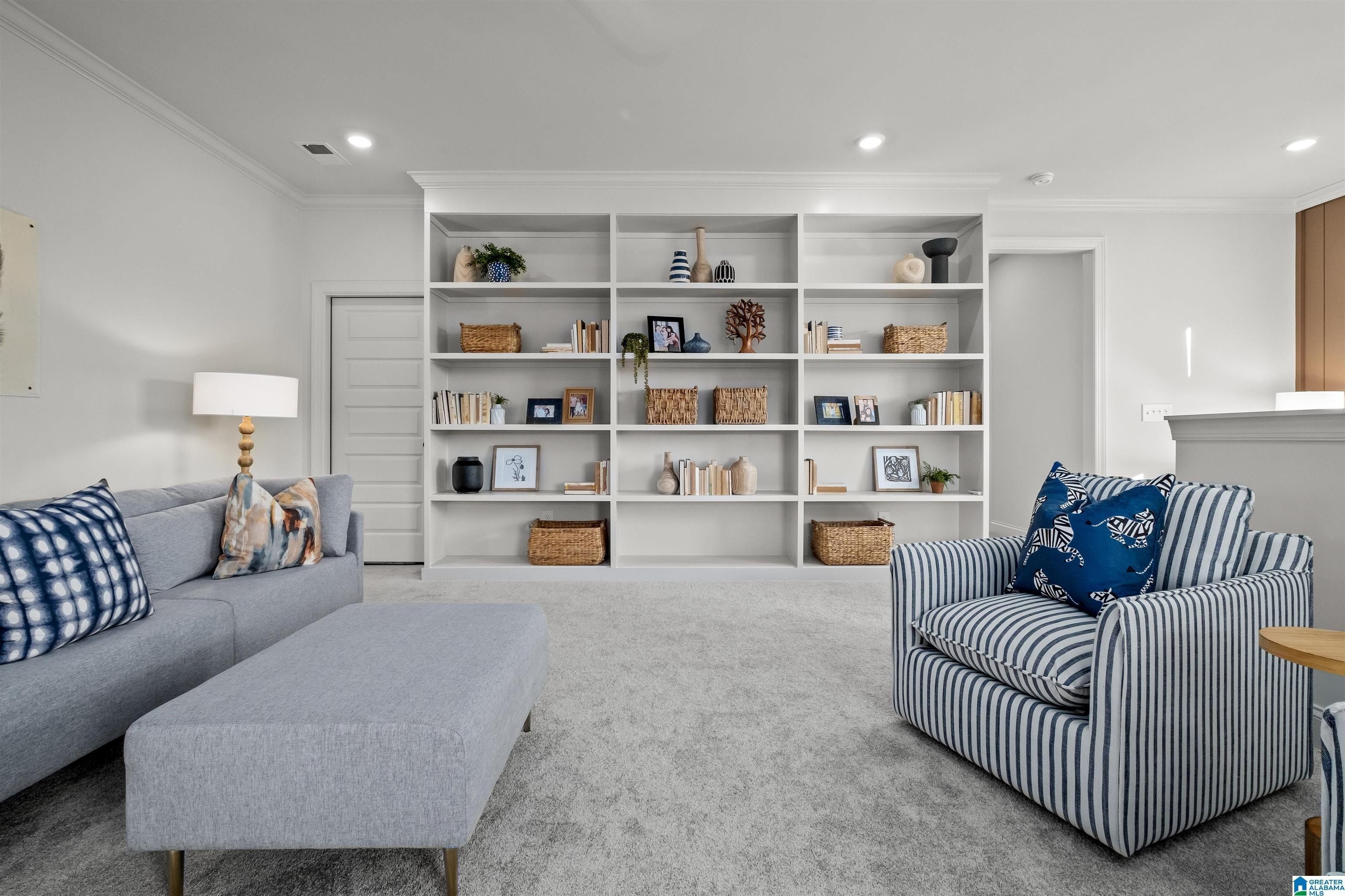 1616 Blackridge Circle. Hoover, AL 35244