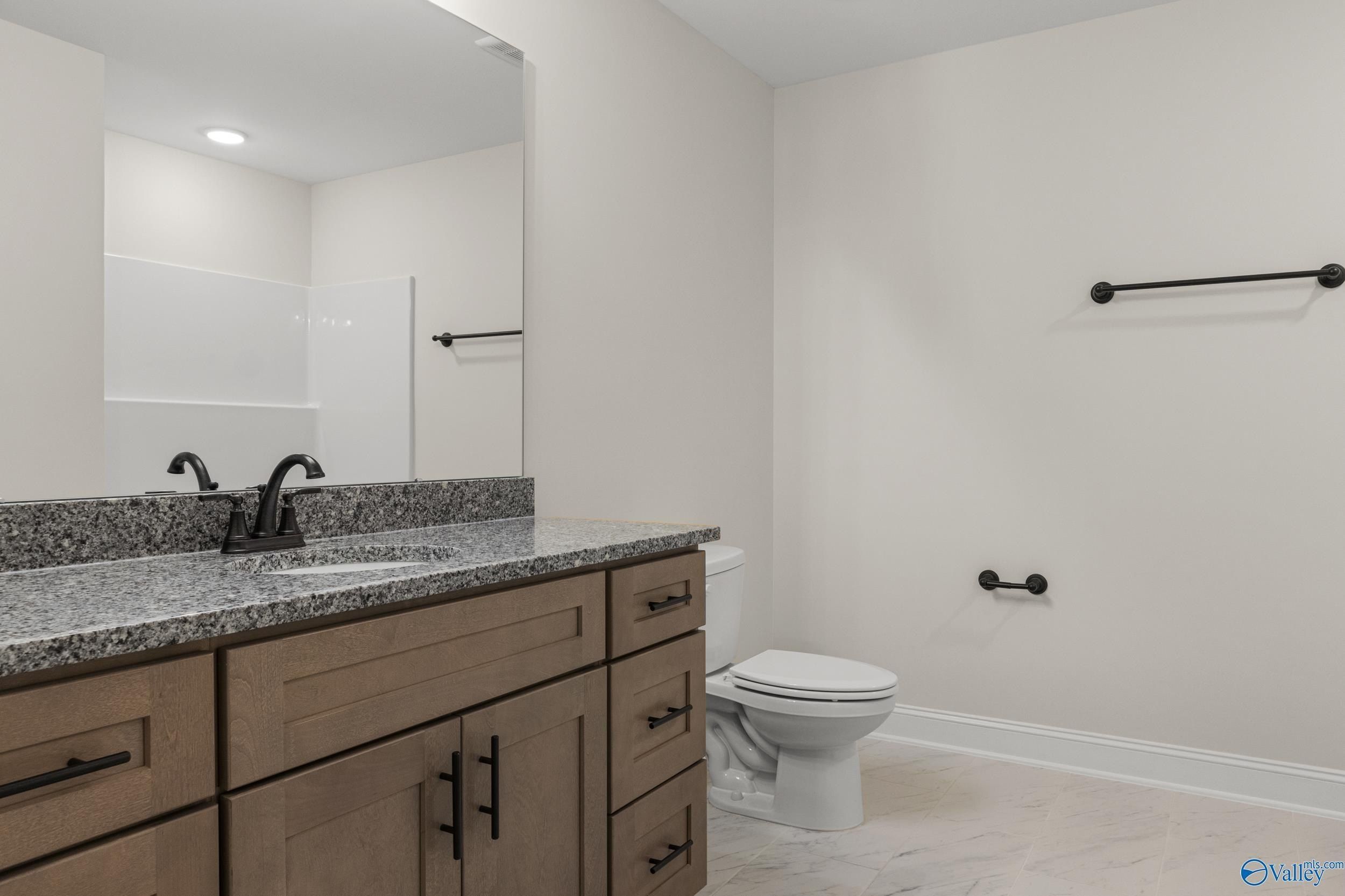 19943 Pebble Brook Lane. Athens, AL 35611