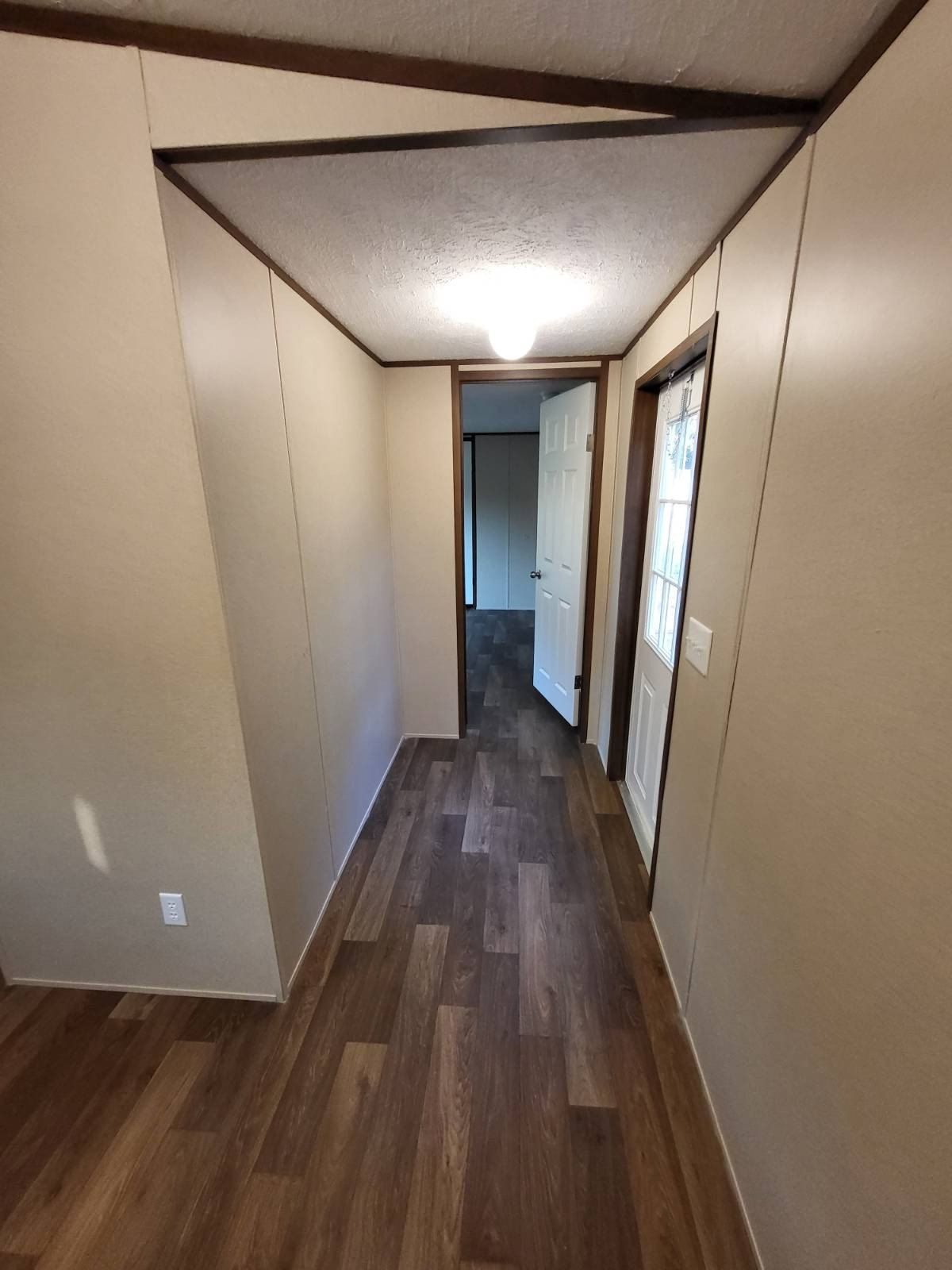 1596 Dean Delmar Dr. Prattville, AL 36067