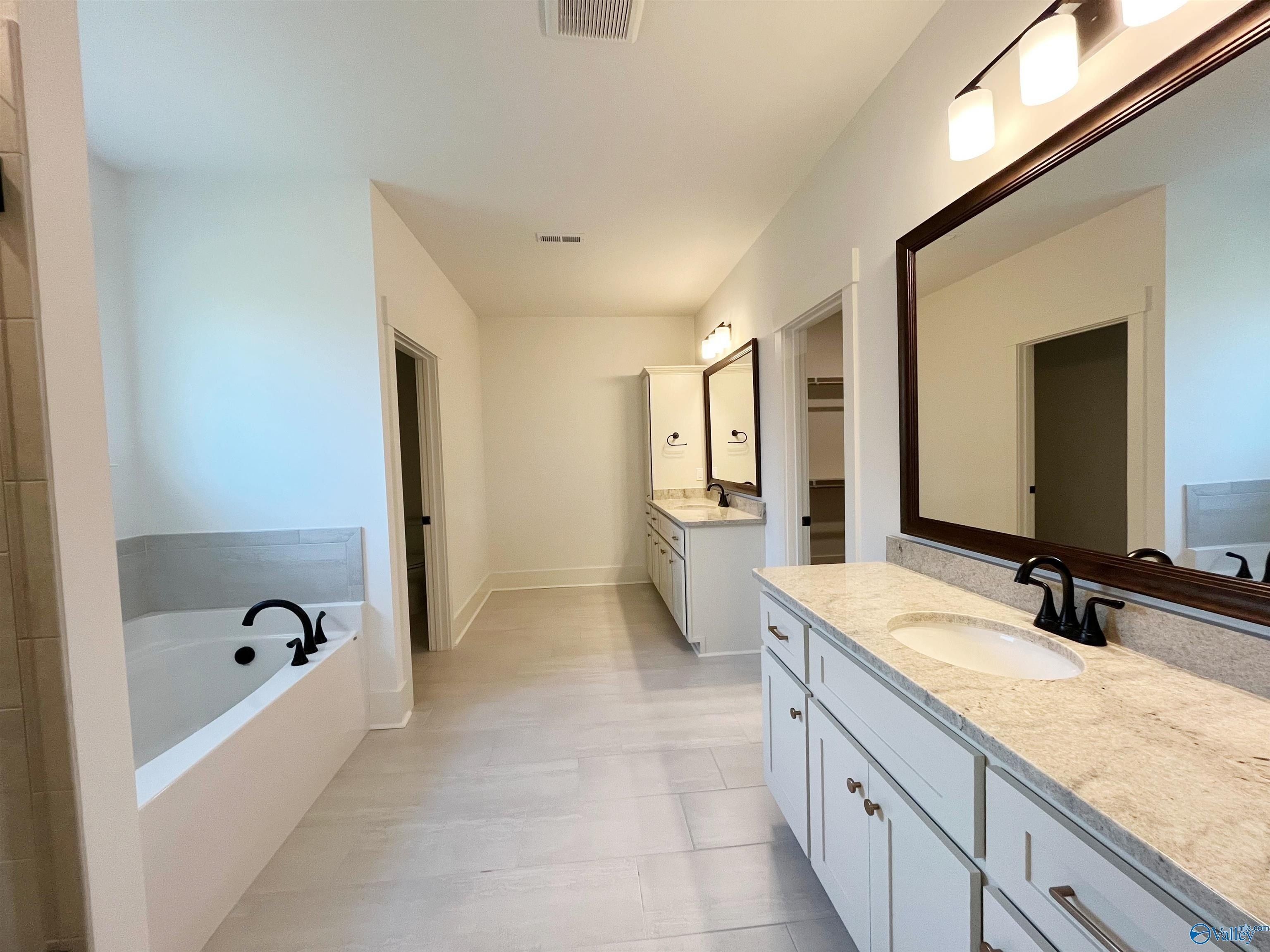 7014 Huddersfield Lane Se. Gurley, AL 35748