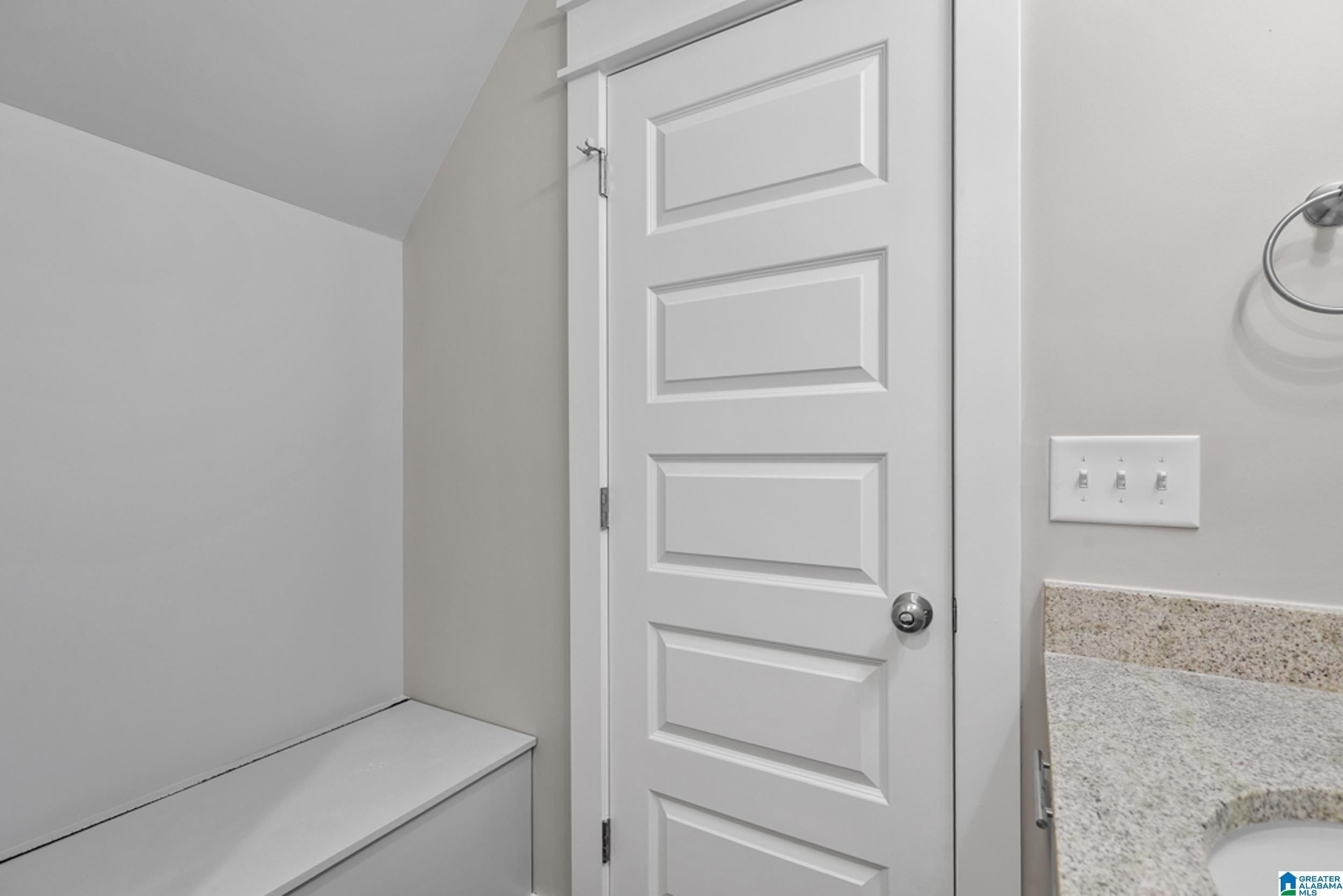 1077 Grande View Pass. Alabaster, AL 35114