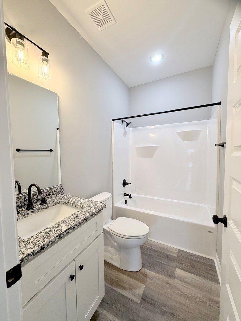 3810 County Road 3304. Troy, AL 36079