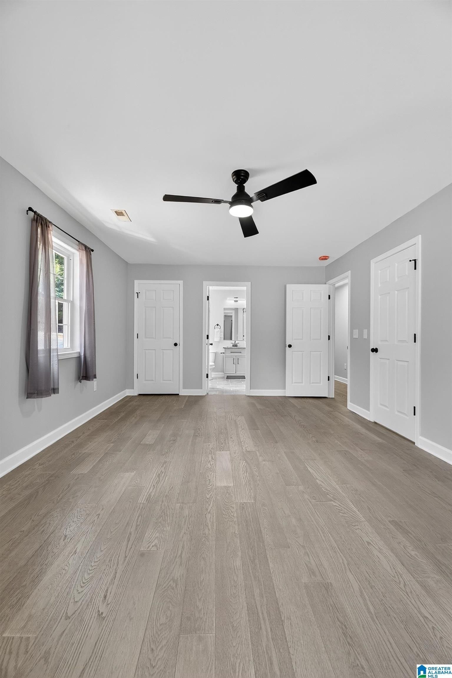 1129 Earl Roberts Road. Anniston, AL 36207