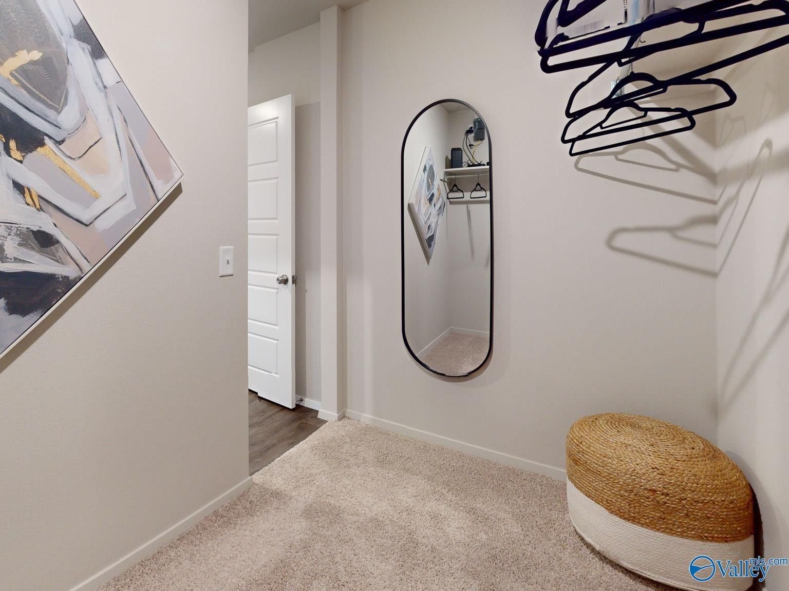 4314 Foxwood Drive. Decatur, AL 35603