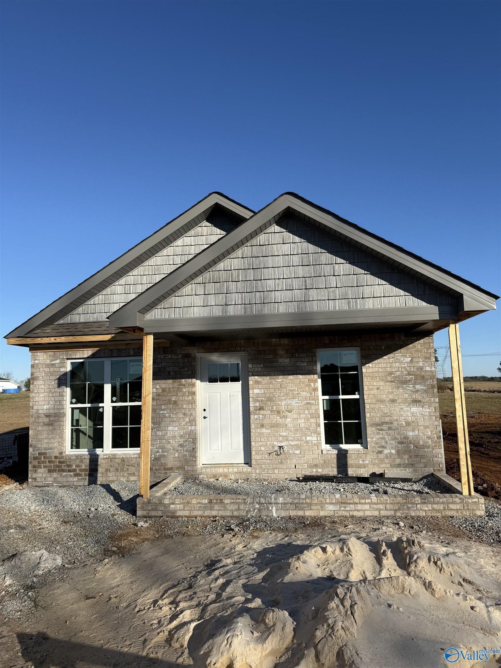 12520 Sommers Road. Athens, AL 35611